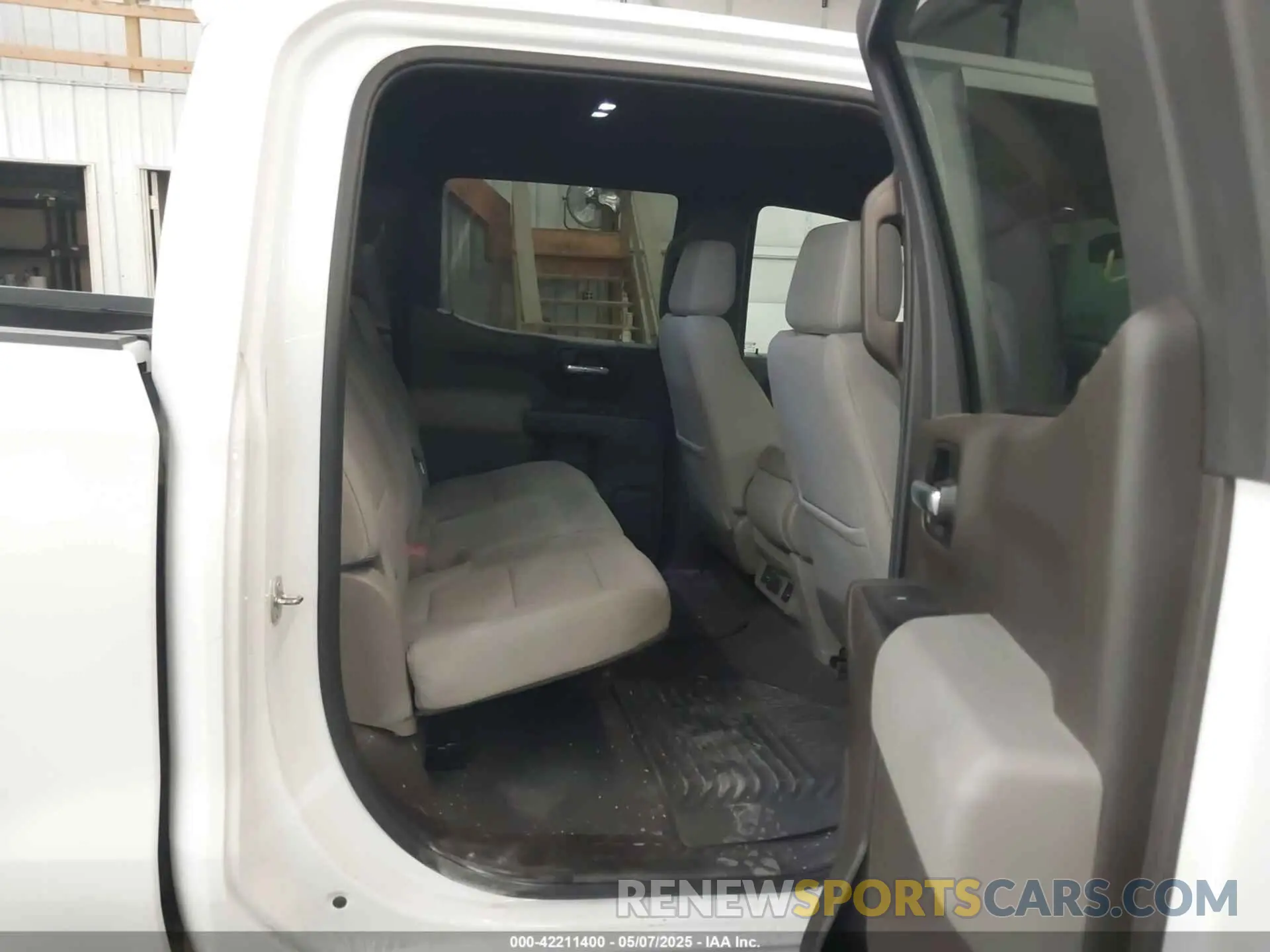 8 fotografías del automóvil dañado 3GCUYDED3NG124098 CHEVROLET SILVERADO 1500 LTD 2022
