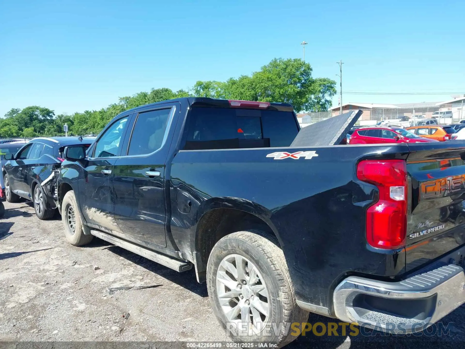 14 fotografías del automóvil dañado 3GCUYGED4NG183677 CHEVROLET SILVERADO 1500 LTD 2022