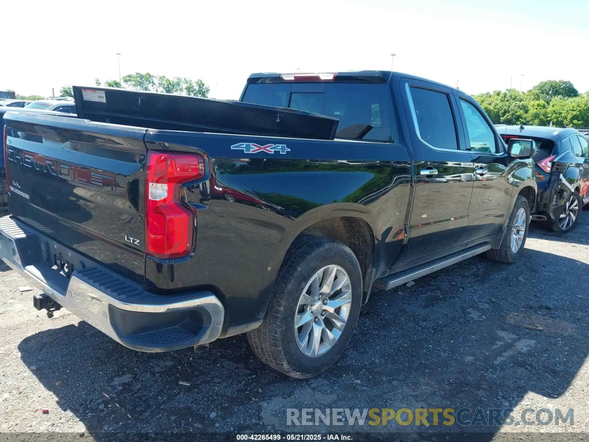 4 fotografías del automóvil dañado 3GCUYGED4NG183677 CHEVROLET SILVERADO 1500 LTD 2022