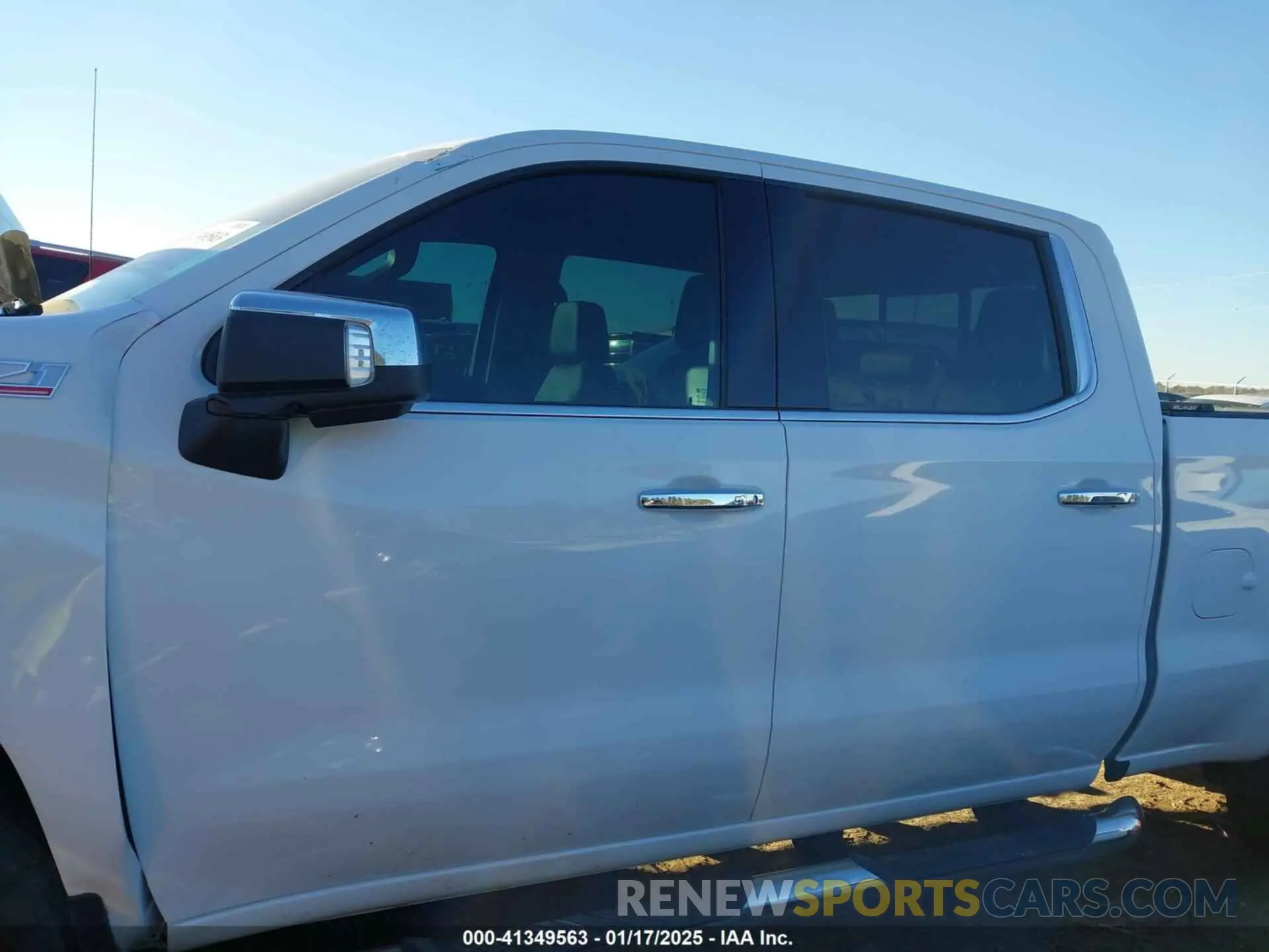 14 fotografías del automóvil dañado 3GCUYGET2NG211421 CHEVROLET SILVERADO 1500 LTD 2022
