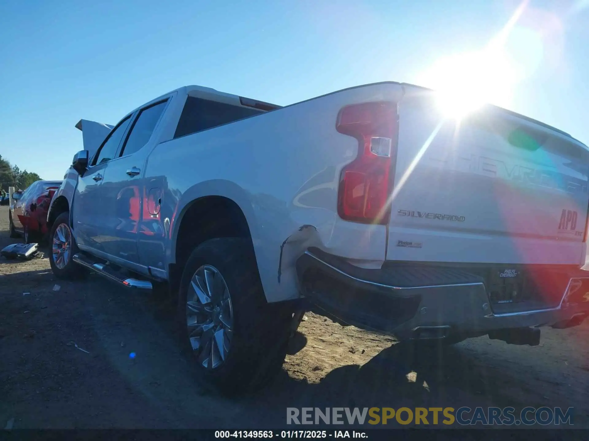 3 fotografías del automóvil dañado 3GCUYGET2NG211421 CHEVROLET SILVERADO 1500 LTD 2022