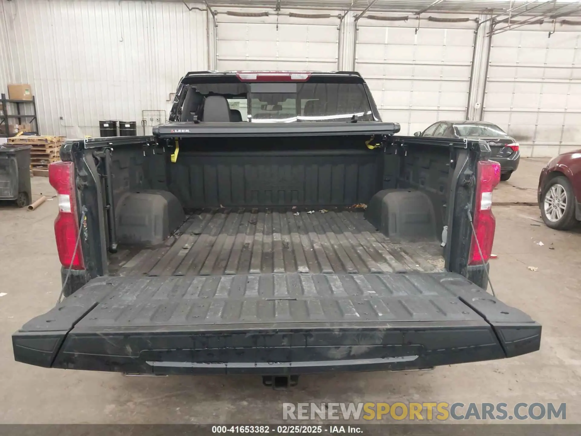 17 fotografías del automóvil dañado 3GCUYHEL1NG202781 CHEVROLET SILVERADO 1500 LTD 2022