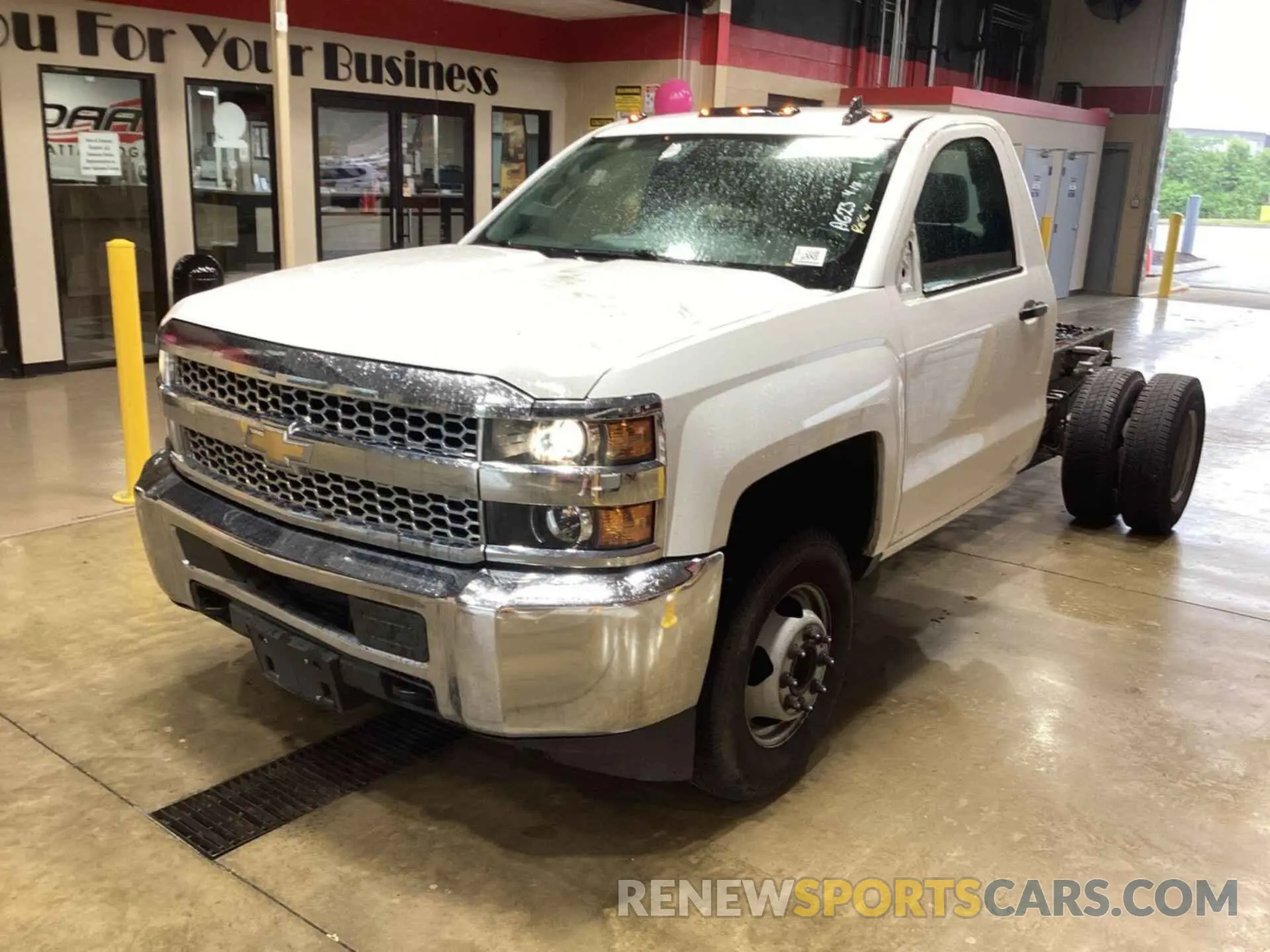 9 fotografías del automóvil dañado 1GB3CVCG6KF199067 CHEVROLET SILVERADO 2019