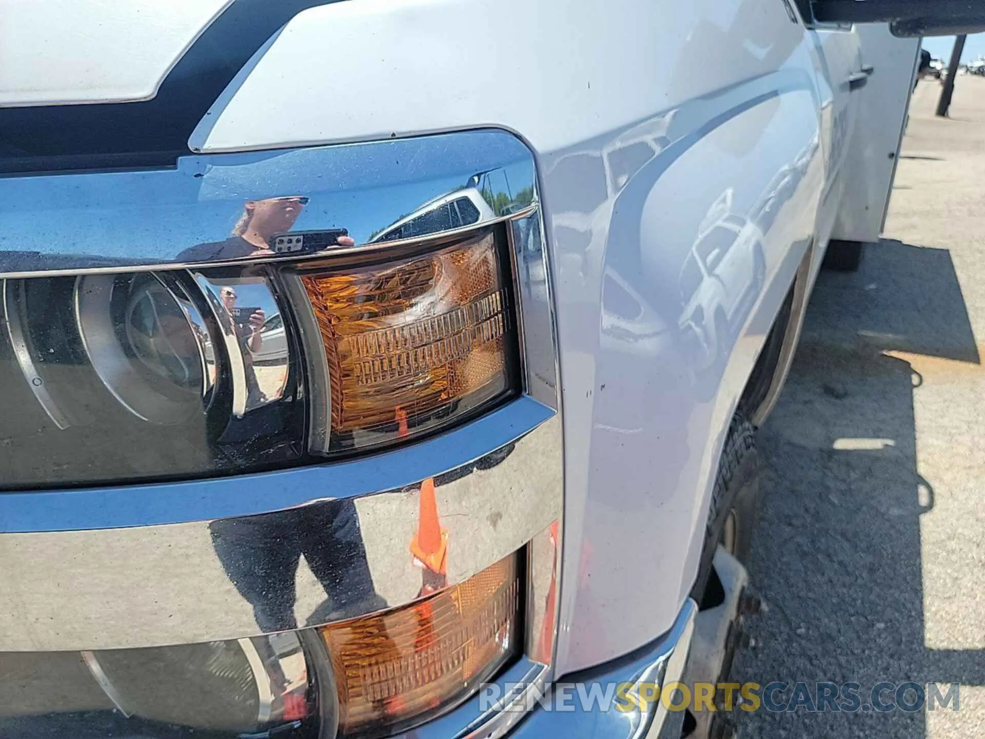8 fotografías del automóvil dañado 1GB4CVCY5KF204448 CHEVROLET SILVERADO 2019