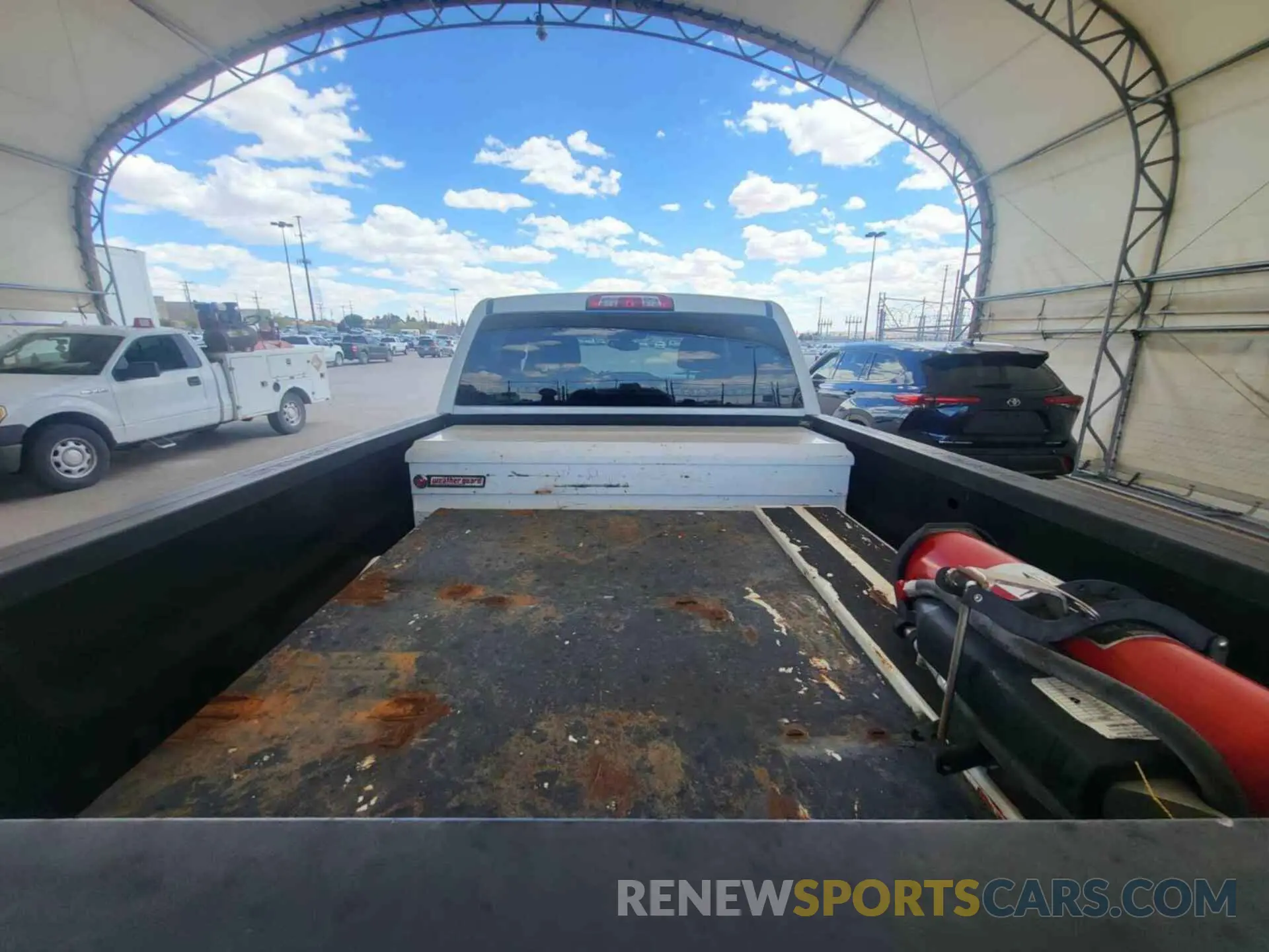 16 fotografías del automóvil dañado 1GC1KREG2KF218711 CHEVROLET SILVERADO 2019