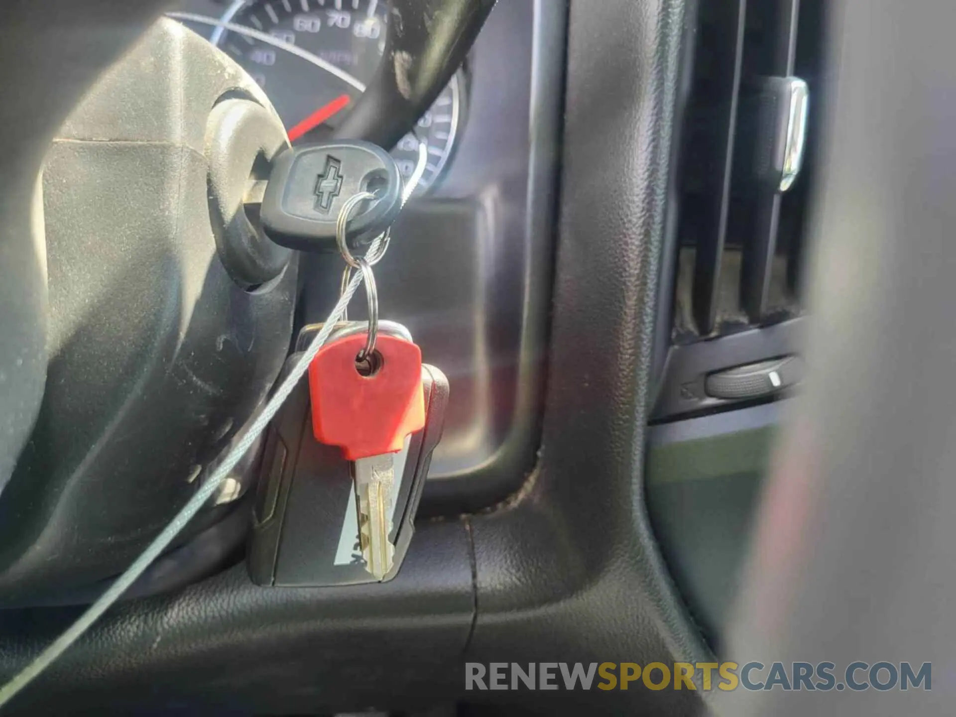 5 fotografías del automóvil dañado 1GC1KREG2KF218711 CHEVROLET SILVERADO 2019