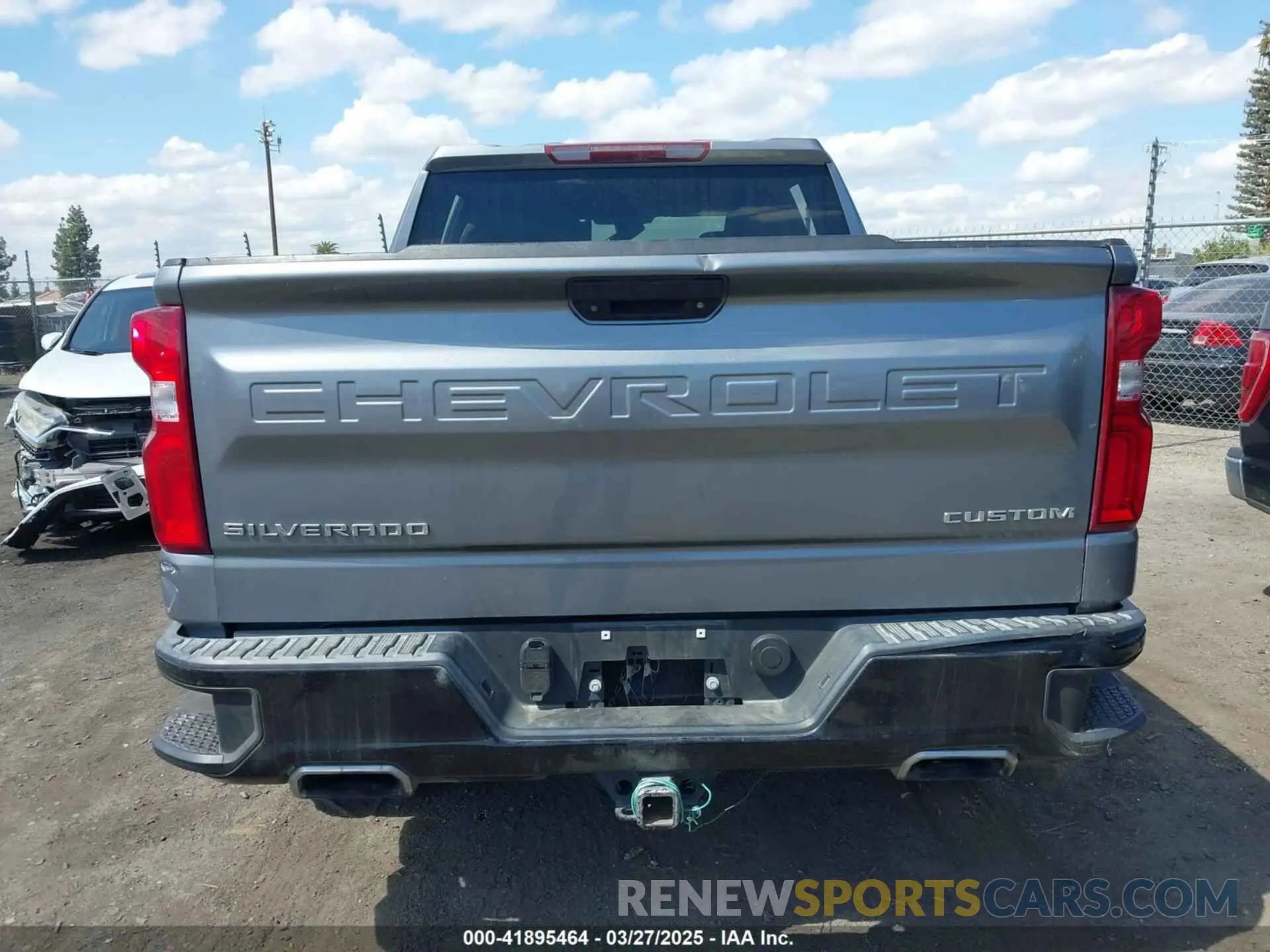 16 fotografías del automóvil dañado 1GCPYCEF8KZ348035 CHEVROLET SILVERADO 2019