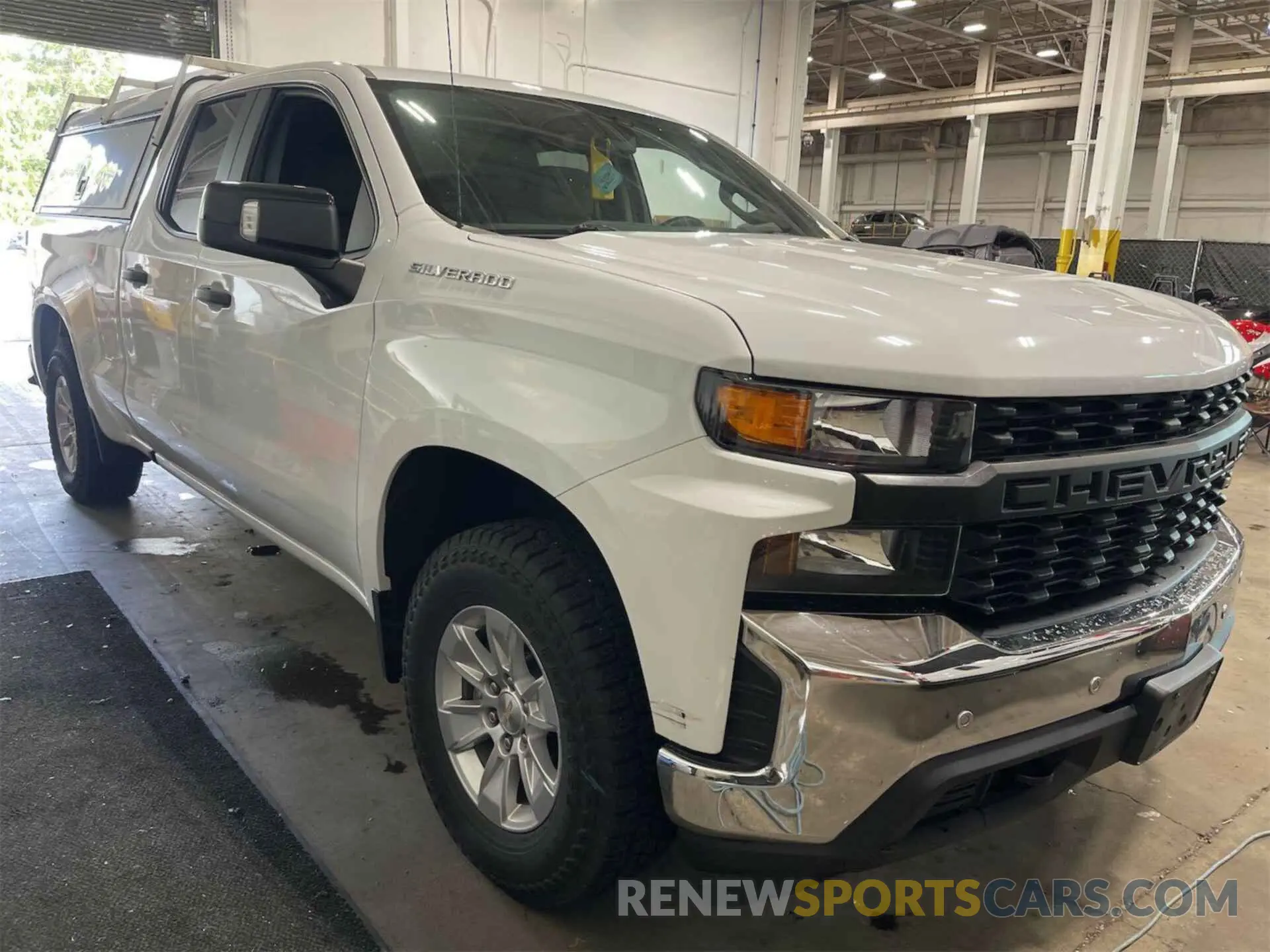 15 fotografías del automóvil dañado 1GCRYAEF7KZ324807 CHEVROLET SILVERADO 2019