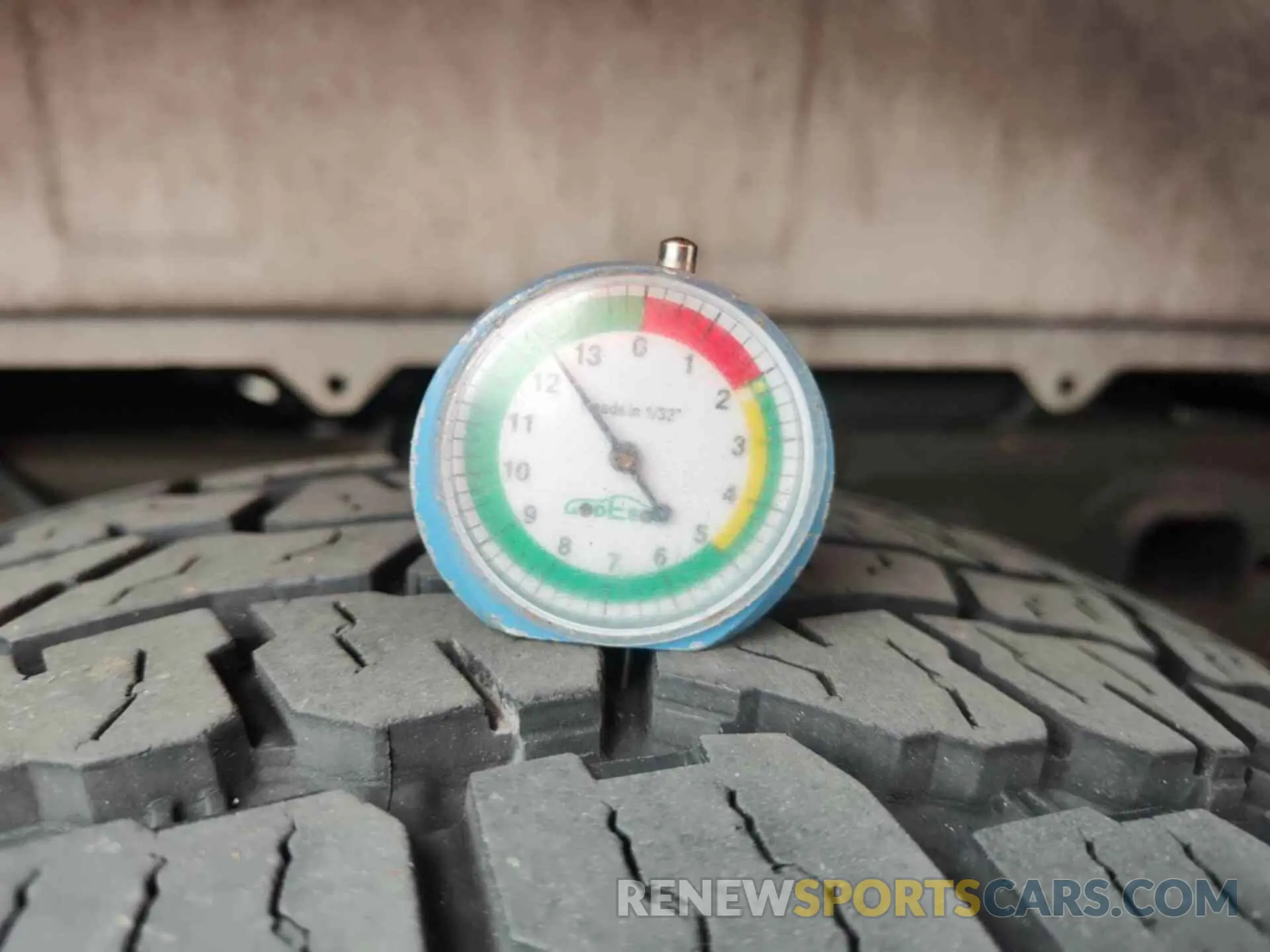 17 fotografías del automóvil dañado 1GCRYAEF7KZ324807 CHEVROLET SILVERADO 2019