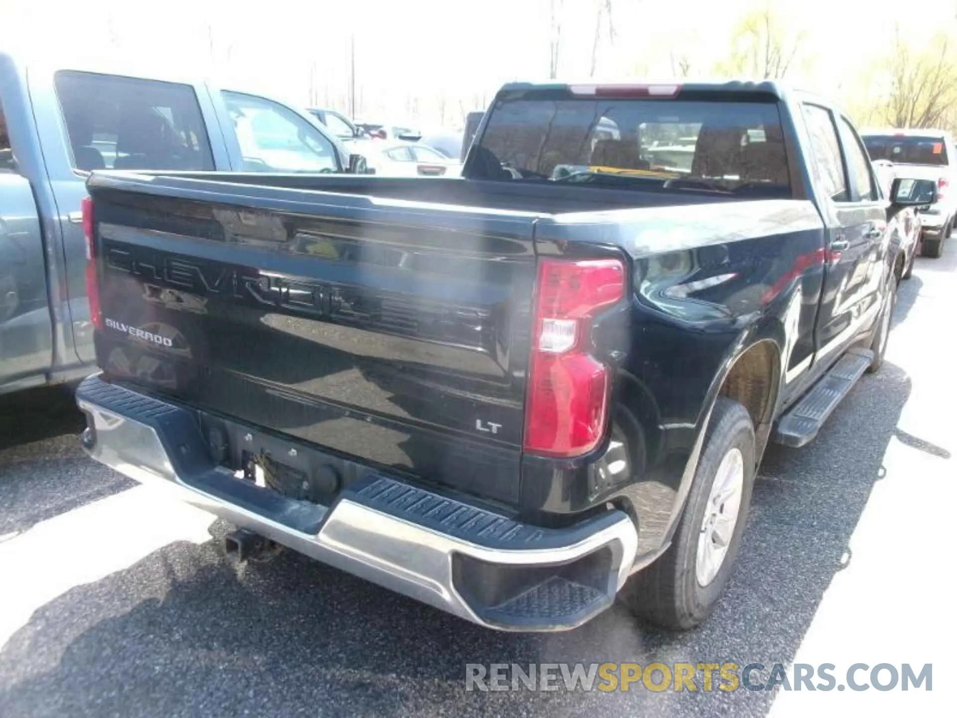 6 fotografías del automóvil dañado 1GCUYDED9KZ257265 CHEVROLET SILVERADO 2019