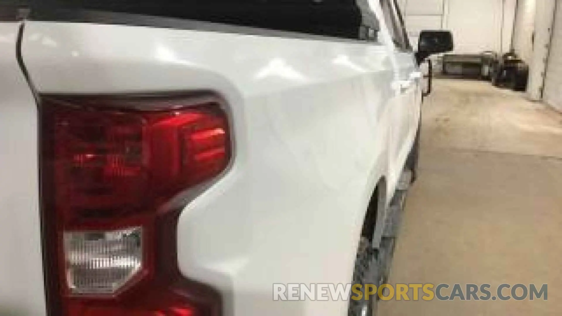 12 fotografías del automóvil dañado 1GCUYDEDXKZ349792 CHEVROLET SILVERADO 2019