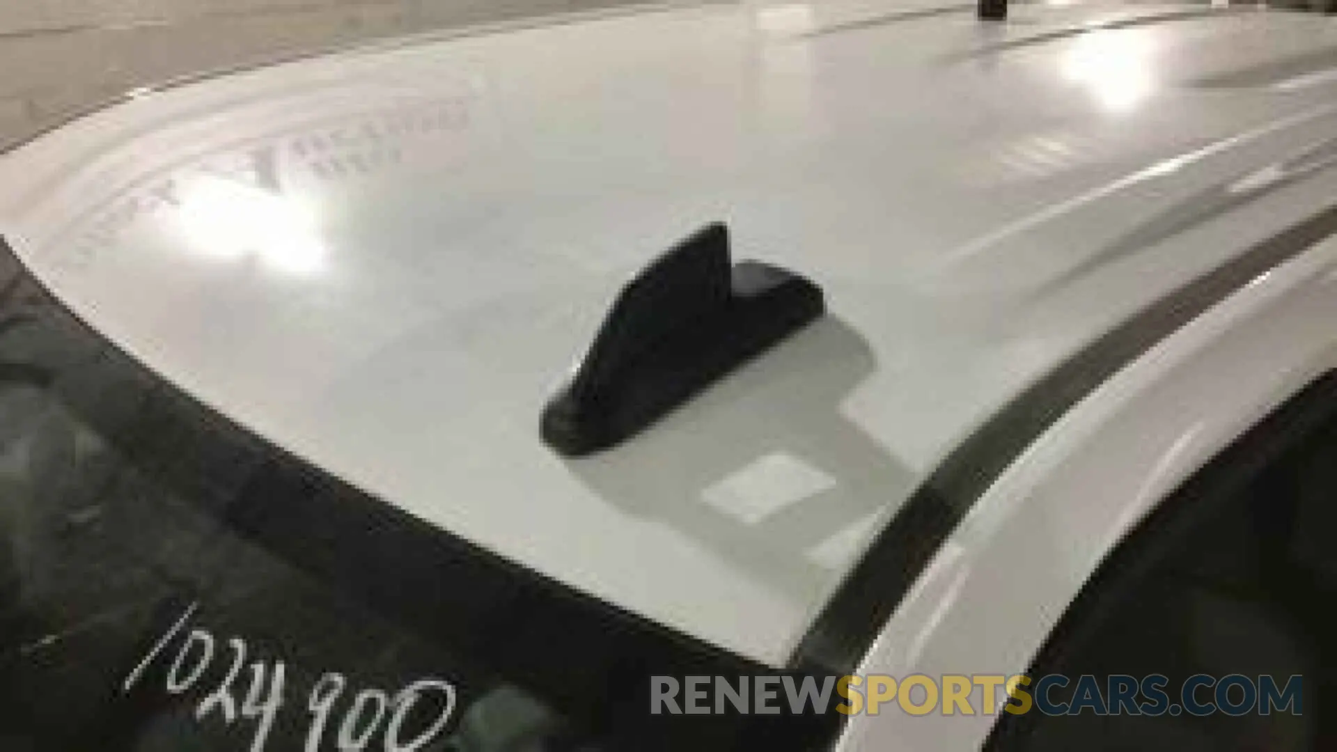 17 fotografías del automóvil dañado 1GCUYDEDXKZ349792 CHEVROLET SILVERADO 2019