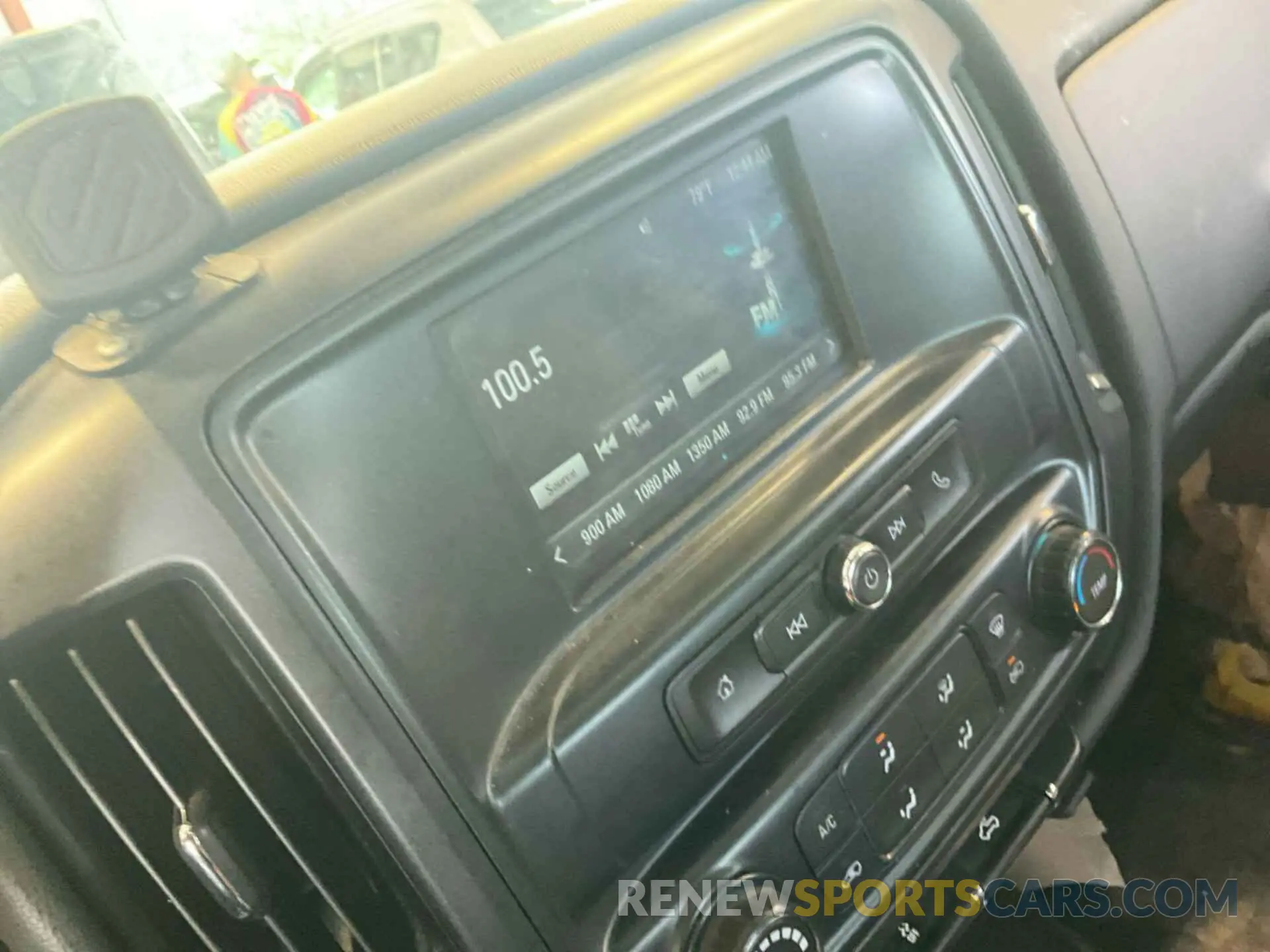 17 fotografías del automóvil dañado 2GC2CREG3K1151920 CHEVROLET SILVERADO 2019
