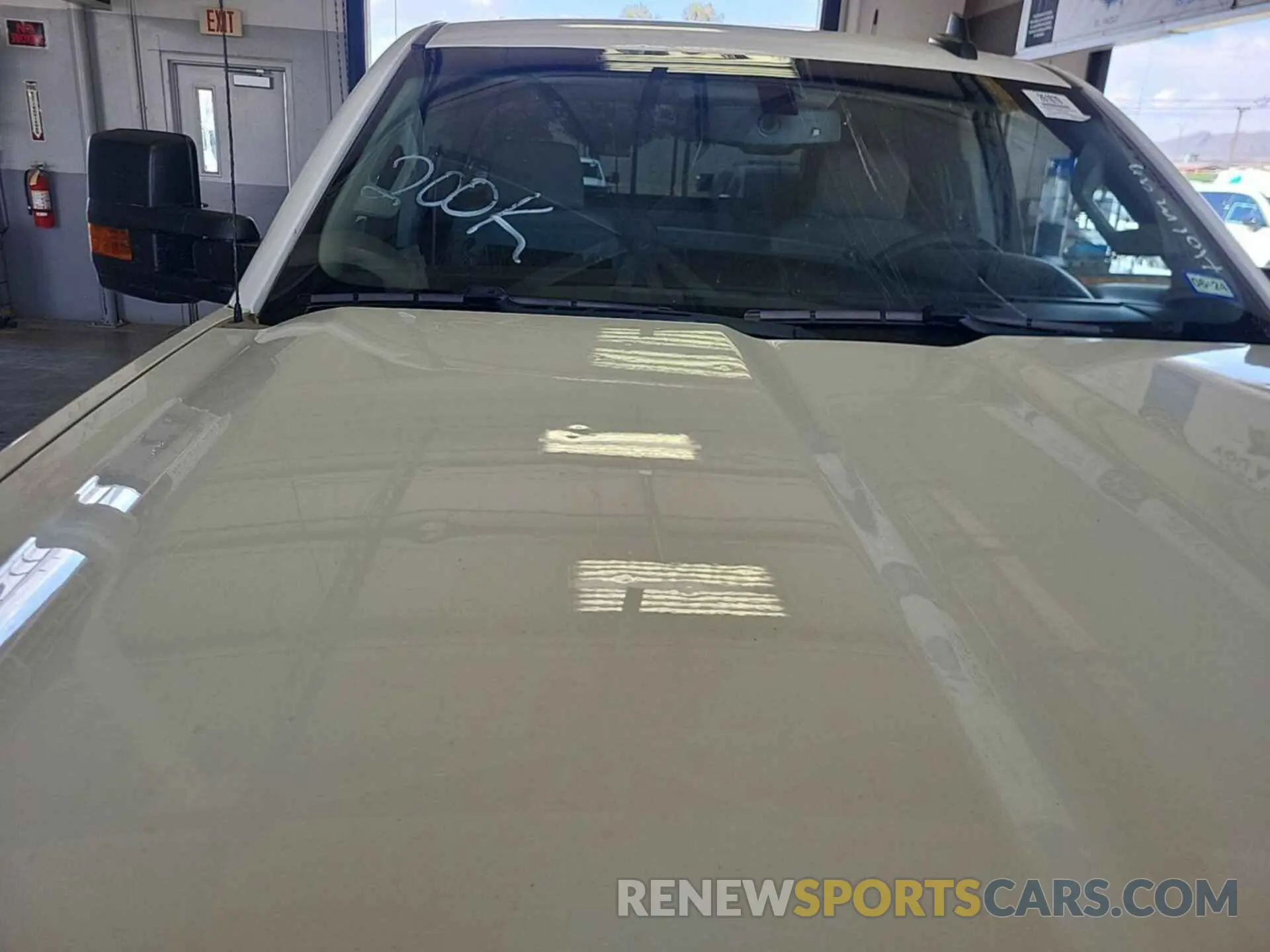 17 fotografías del automóvil dañado 2GC2KREG0K1204947 CHEVROLET SILVERADO 2019