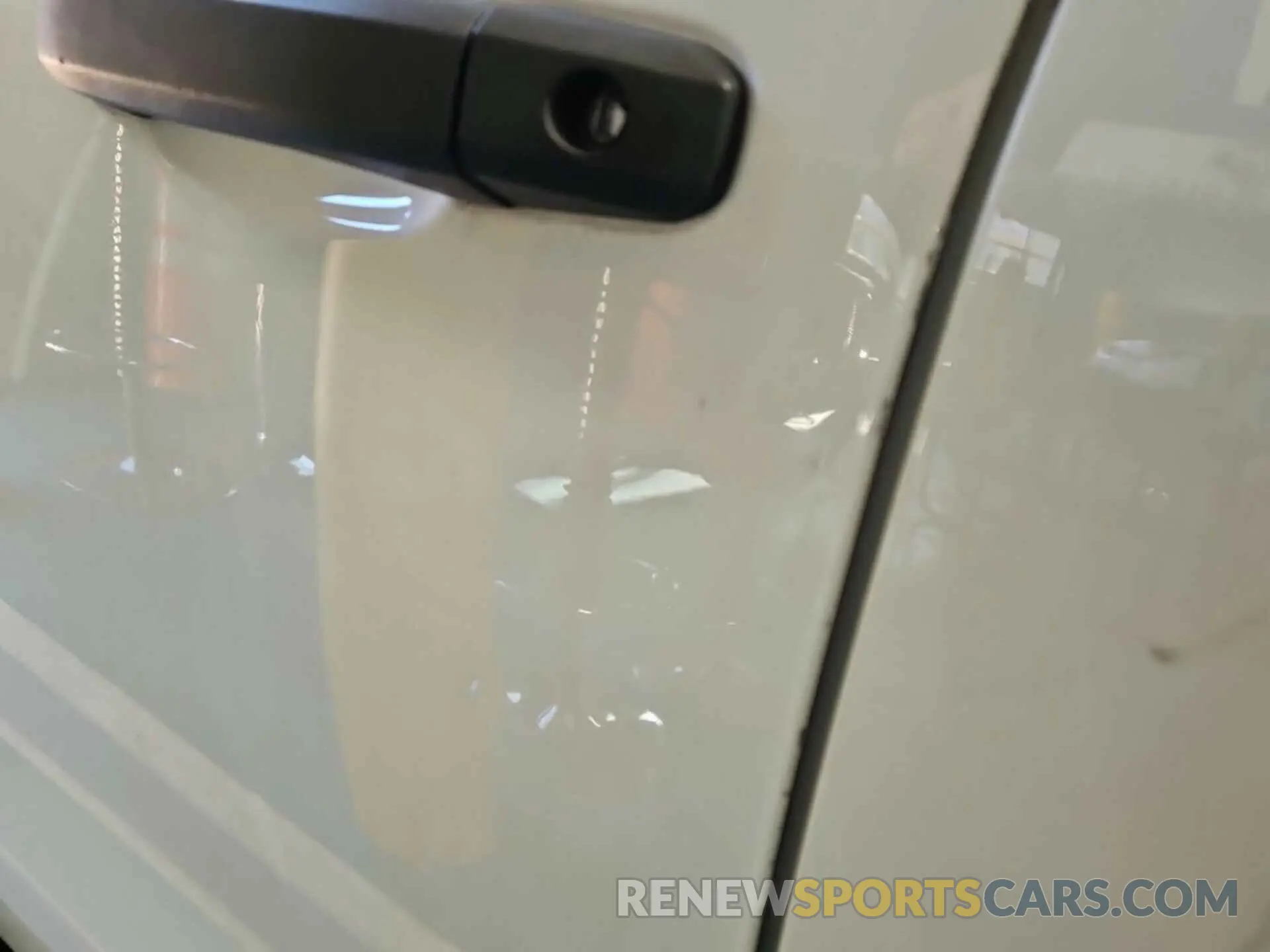 21 fotografías del automóvil dañado 2GC2KREG1K1186409 CHEVROLET SILVERADO 2019