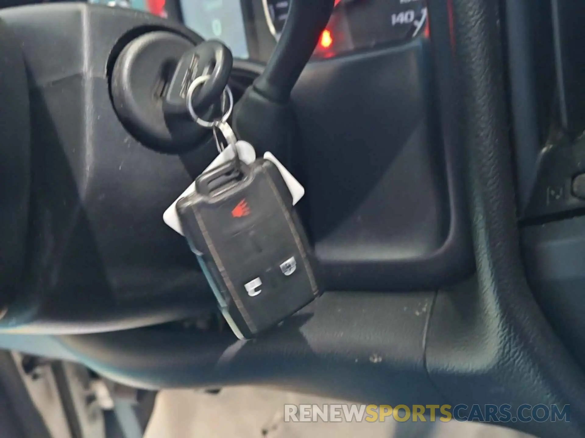 29 fotografías del automóvil dañado 2GC2KREG1K1186409 CHEVROLET SILVERADO 2019
