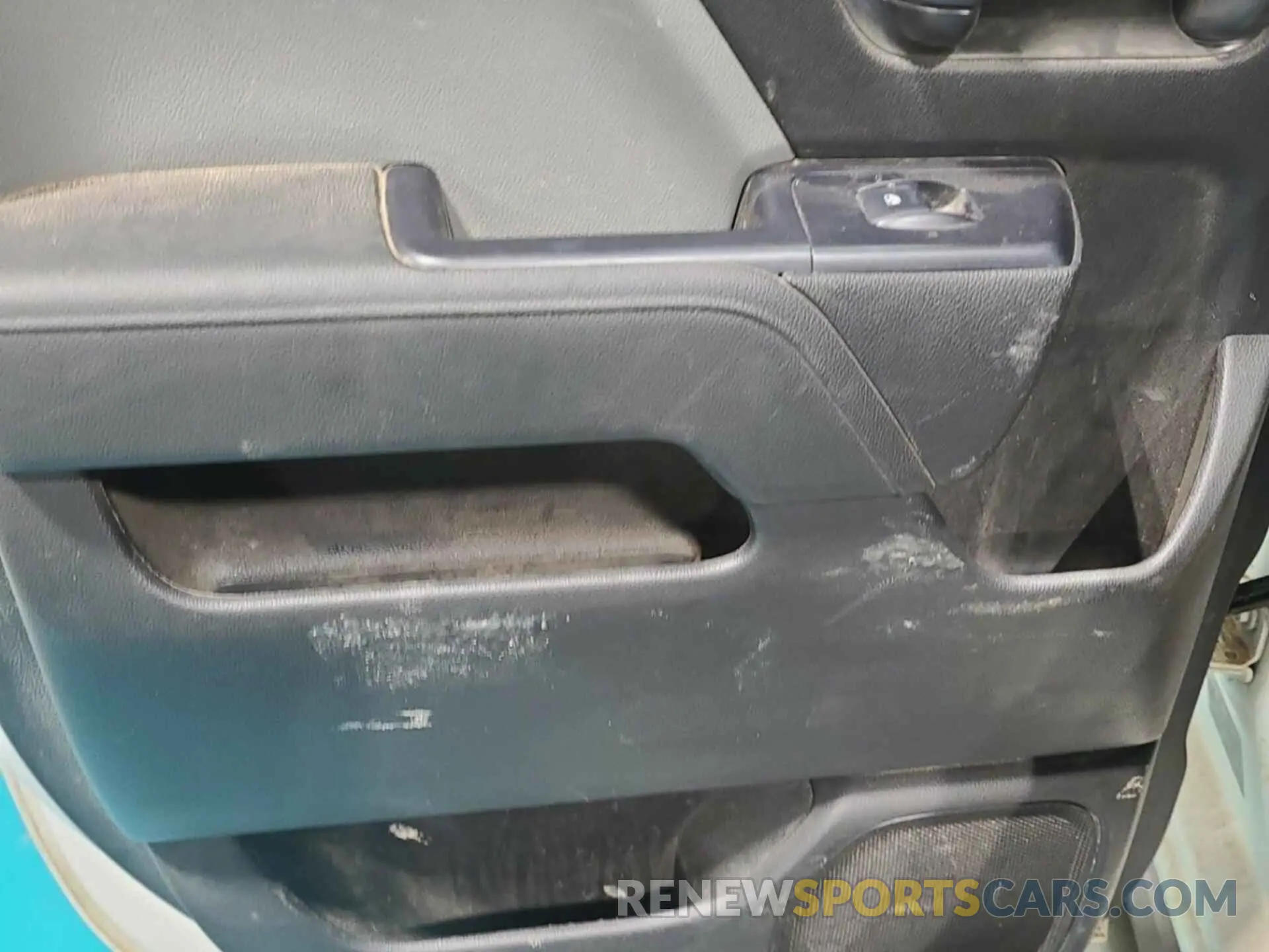 18 fotografías del automóvil dañado 2GC2KREG6K1117389 CHEVROLET SILVERADO 2019