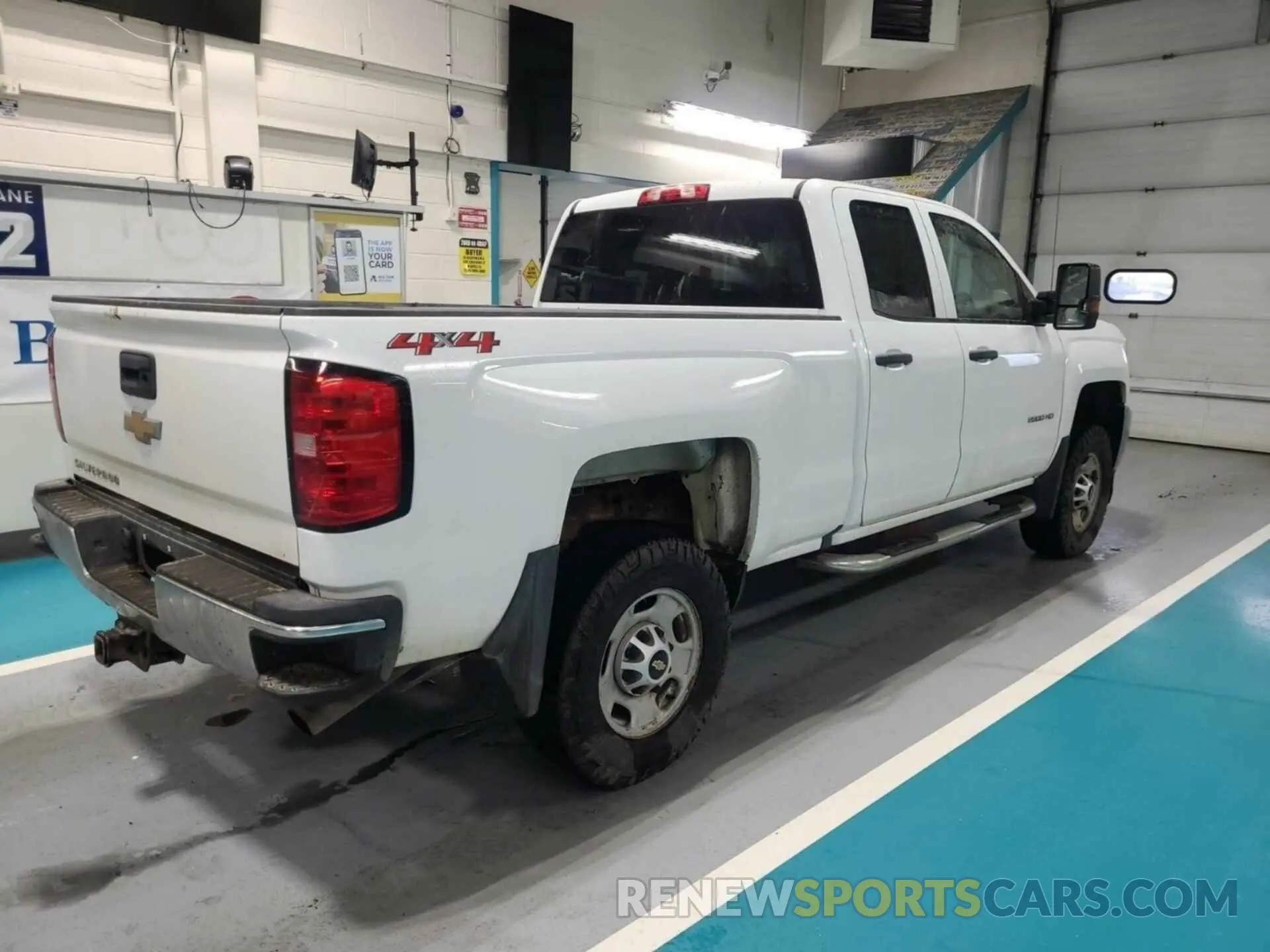 36 fotografías del automóvil dañado 2GC2KREG6K1117389 CHEVROLET SILVERADO 2019