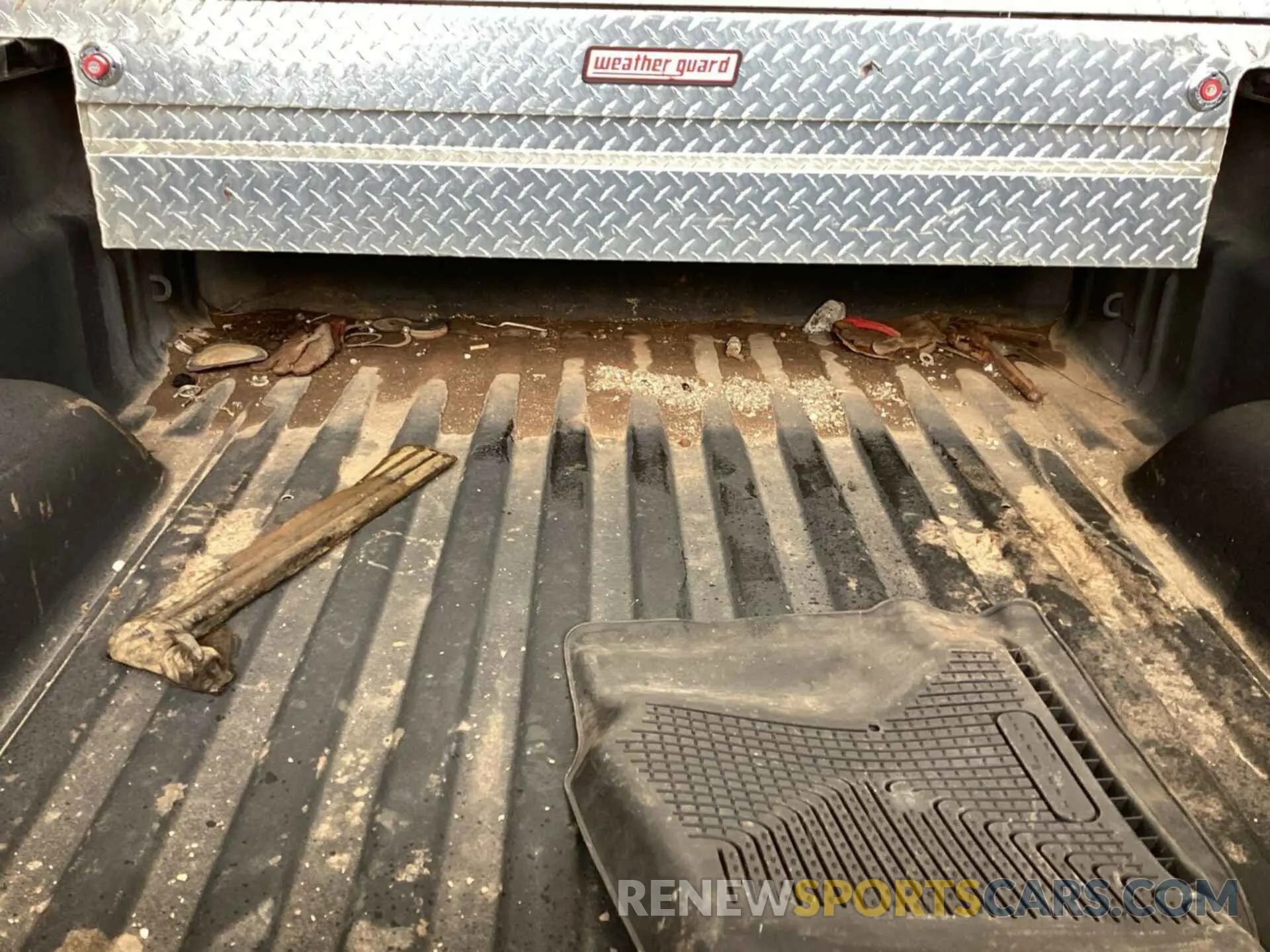 27 fotografías del automóvil dañado 2GC2KREG9K1155599 CHEVROLET SILVERADO 2019