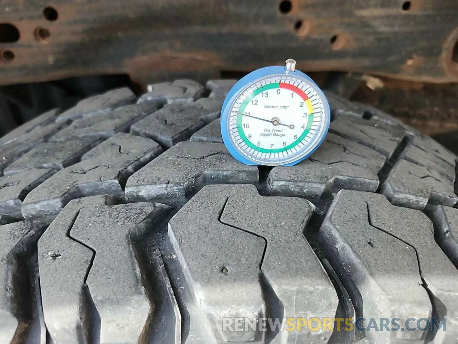 9 fotografías del automóvil dañado 2GC2KREG9K1155599 CHEVROLET SILVERADO 2019