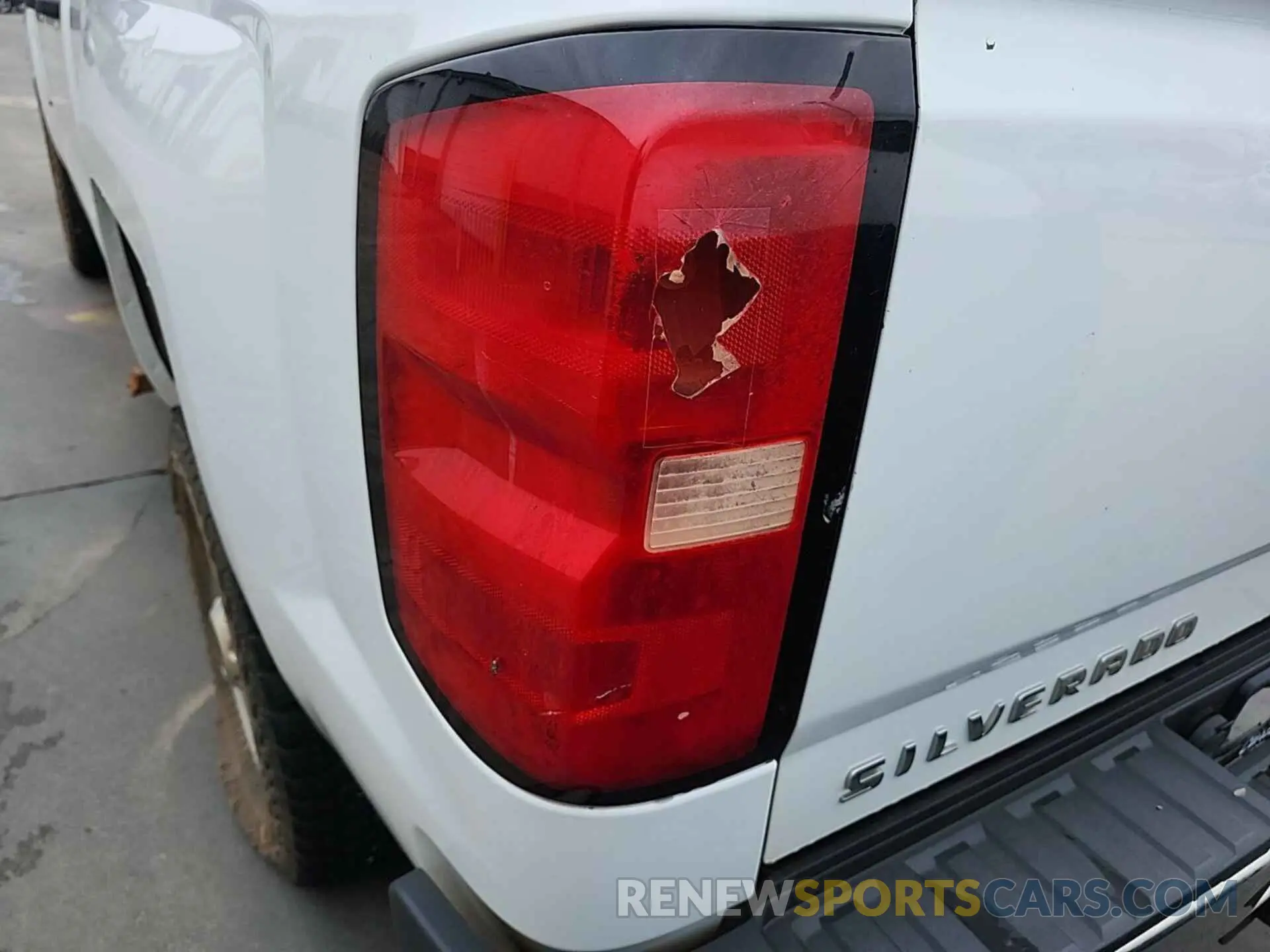 23 fotografías del automóvil dañado 2GC2KREGXK1175330 CHEVROLET SILVERADO 2019