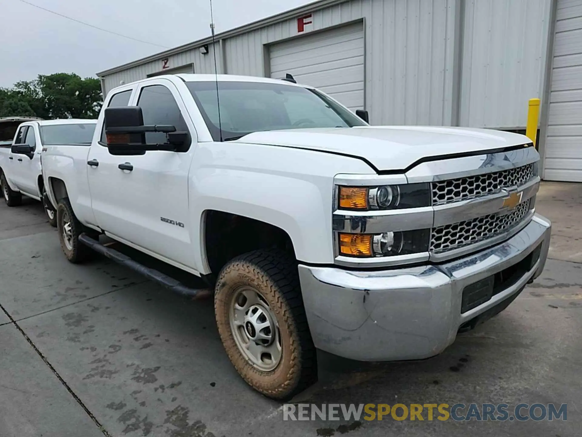 29 fotografías del automóvil dañado 2GC2KREGXK1175330 CHEVROLET SILVERADO 2019