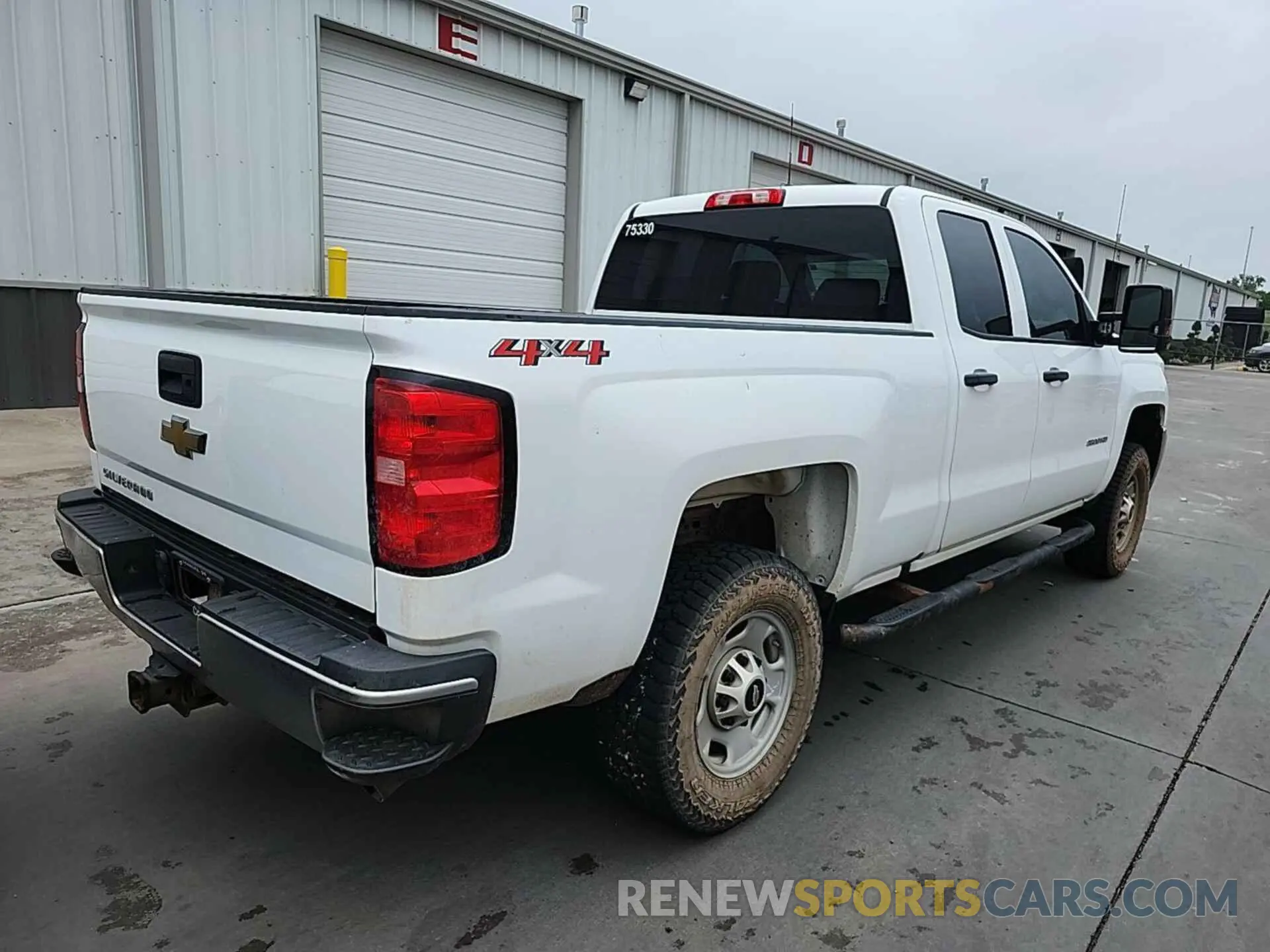 30 fotografías del automóvil dañado 2GC2KREGXK1175330 CHEVROLET SILVERADO 2019