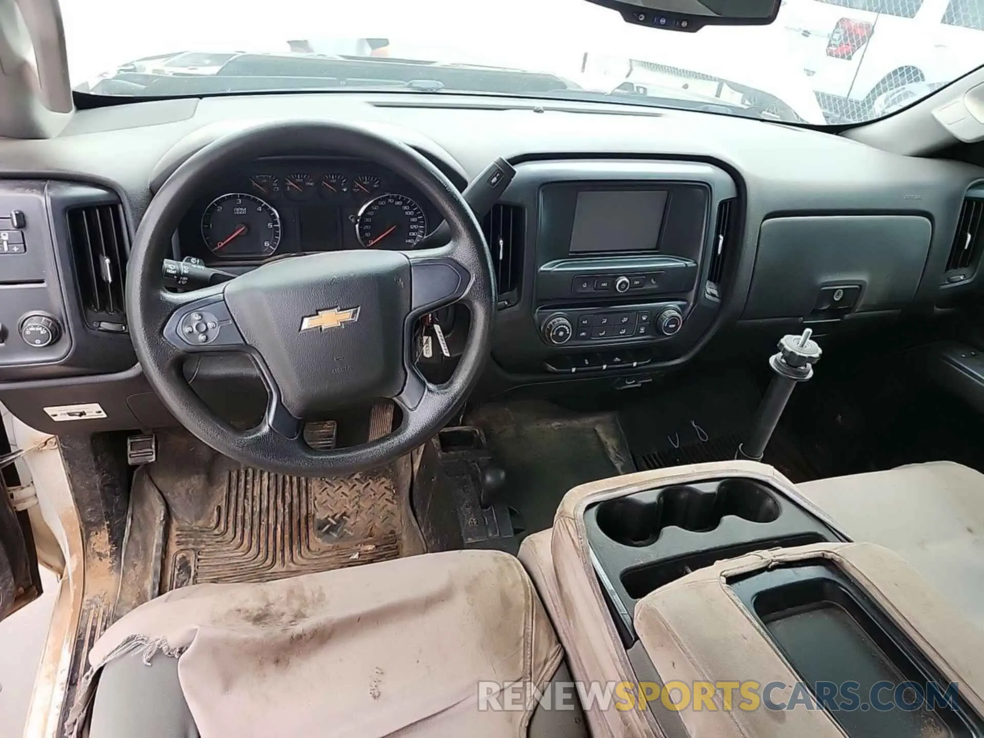4 fotografías del automóvil dañado 2GC2KREGXK1175330 CHEVROLET SILVERADO 2019