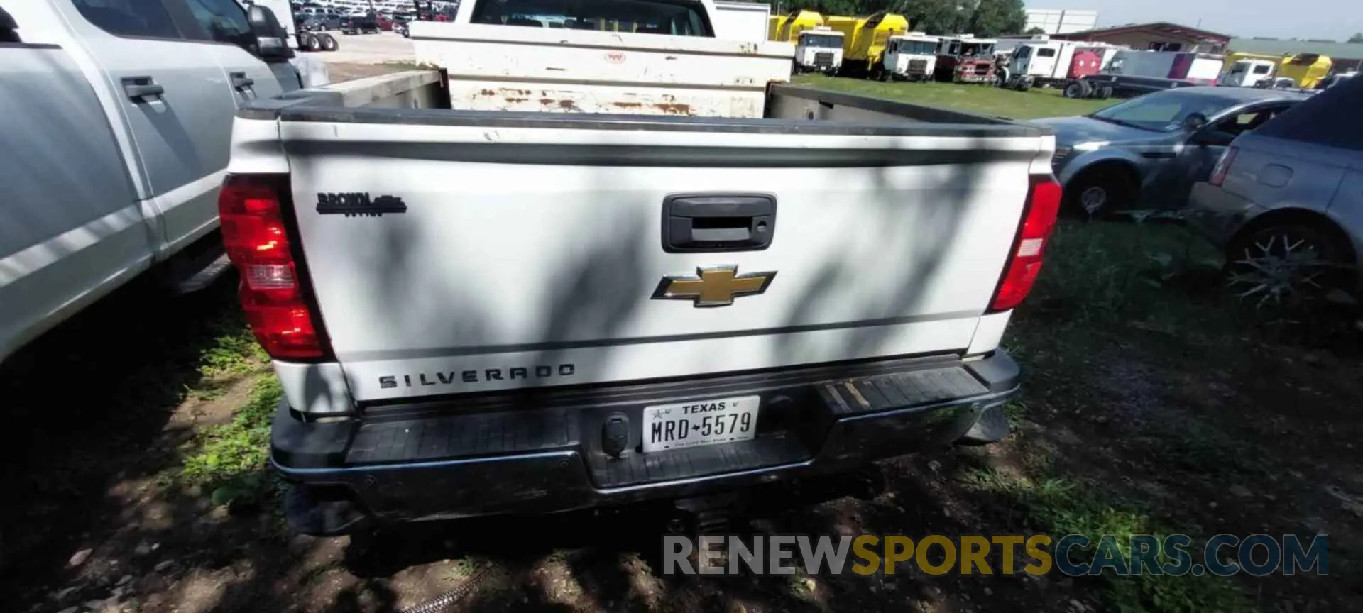 11 fotografías del automóvil dañado 2GC2KREGXK1222615 CHEVROLET SILVERADO 2019