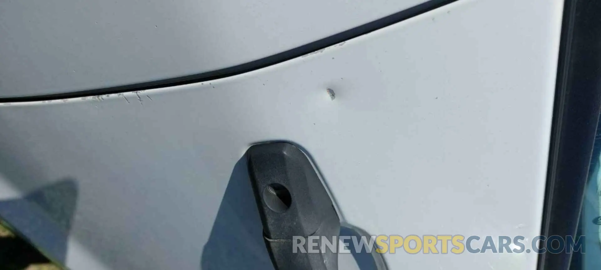 2 fotografías del automóvil dañado 2GC2KREGXK1222615 CHEVROLET SILVERADO 2019