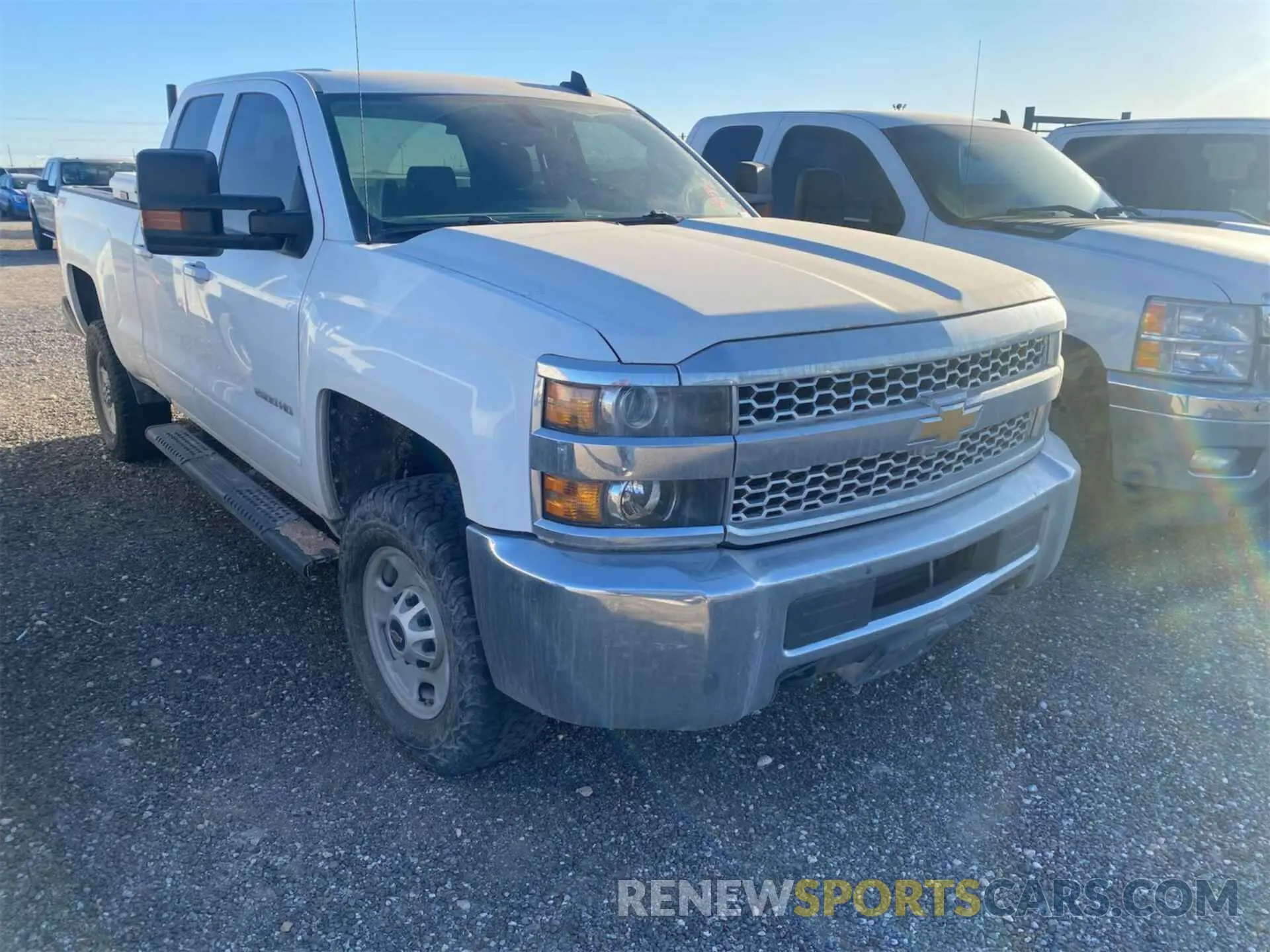 17 fotografías del automóvil dañado 2GC2KSEG0K1209878 CHEVROLET SILVERADO 2019