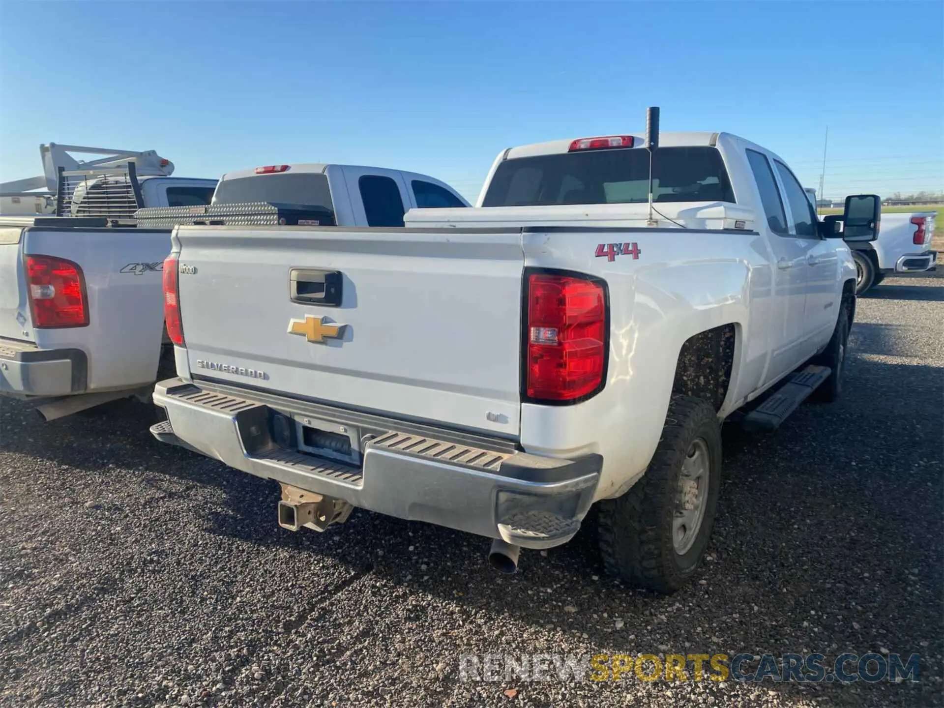 24 fotografías del automóvil dañado 2GC2KSEG0K1209878 CHEVROLET SILVERADO 2019