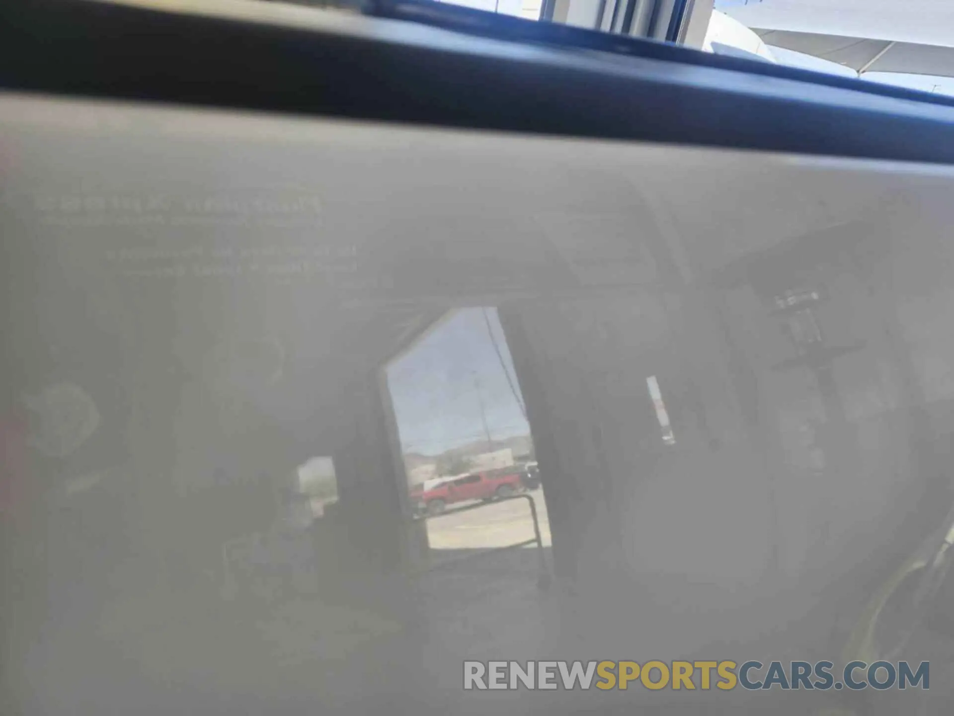 3 fotografías del automóvil dañado 2GC2KSEG4K1208880 CHEVROLET SILVERADO 2019