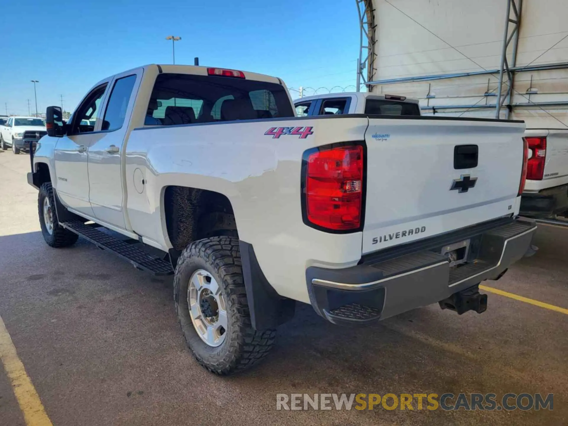 17 fotografías del automóvil dañado 2GC2KSEG9K1144514 CHEVROLET SILVERADO 2019