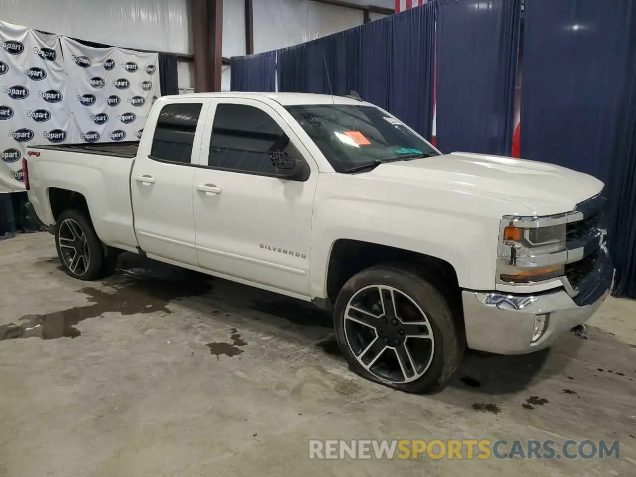 4 fotografías del automóvil dañado 2GCVKPEC1K1120182 CHEVROLET SILVERADO 2019