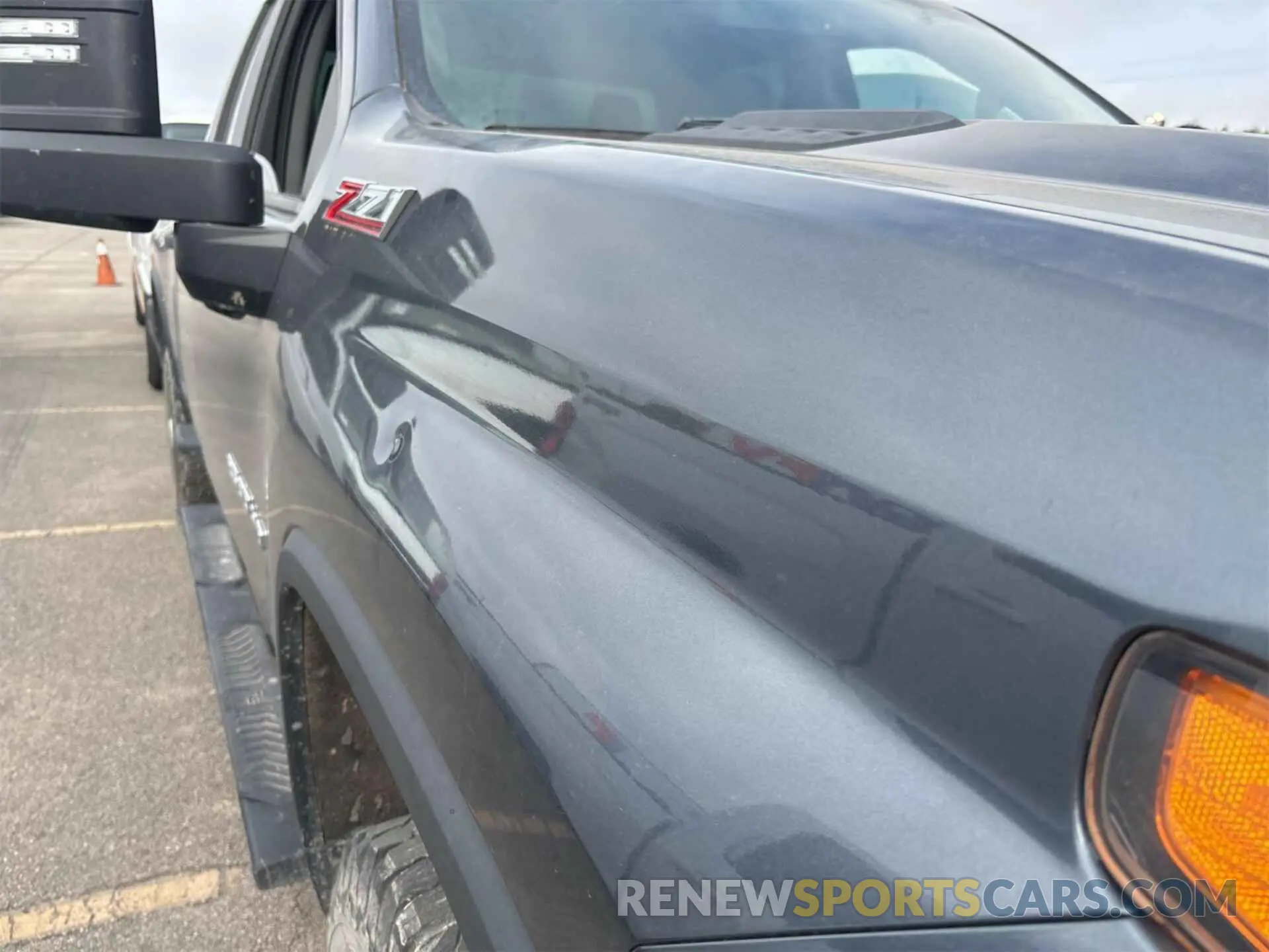 1 fotografías del automóvil dañado 1GC2YLE79LF220053 CHEVROLET SILVERADO 2020