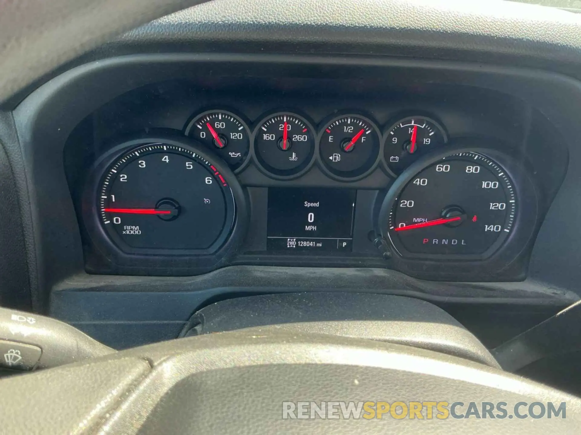 19 fotografías del automóvil dañado 1GCPYAEH8LZ235371 CHEVROLET SILVERADO 2020