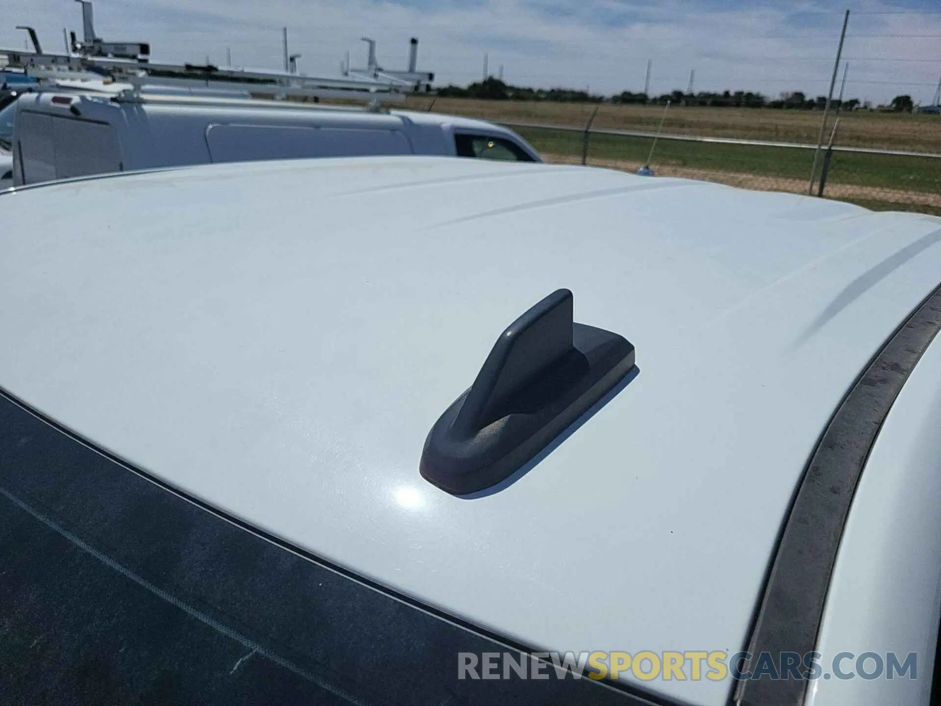 15 fotografías del automóvil dañado 1GCRYAEF3LZ192193 CHEVROLET SILVERADO 2020