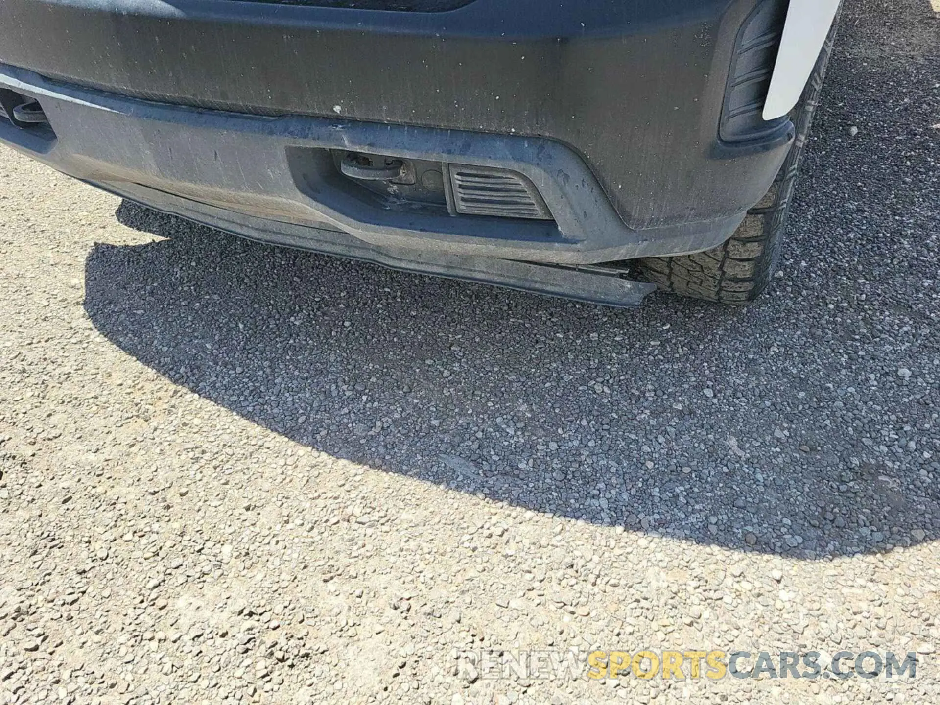 9 fotografías del automóvil dañado 1GCRYAEF3LZ192193 CHEVROLET SILVERADO 2020