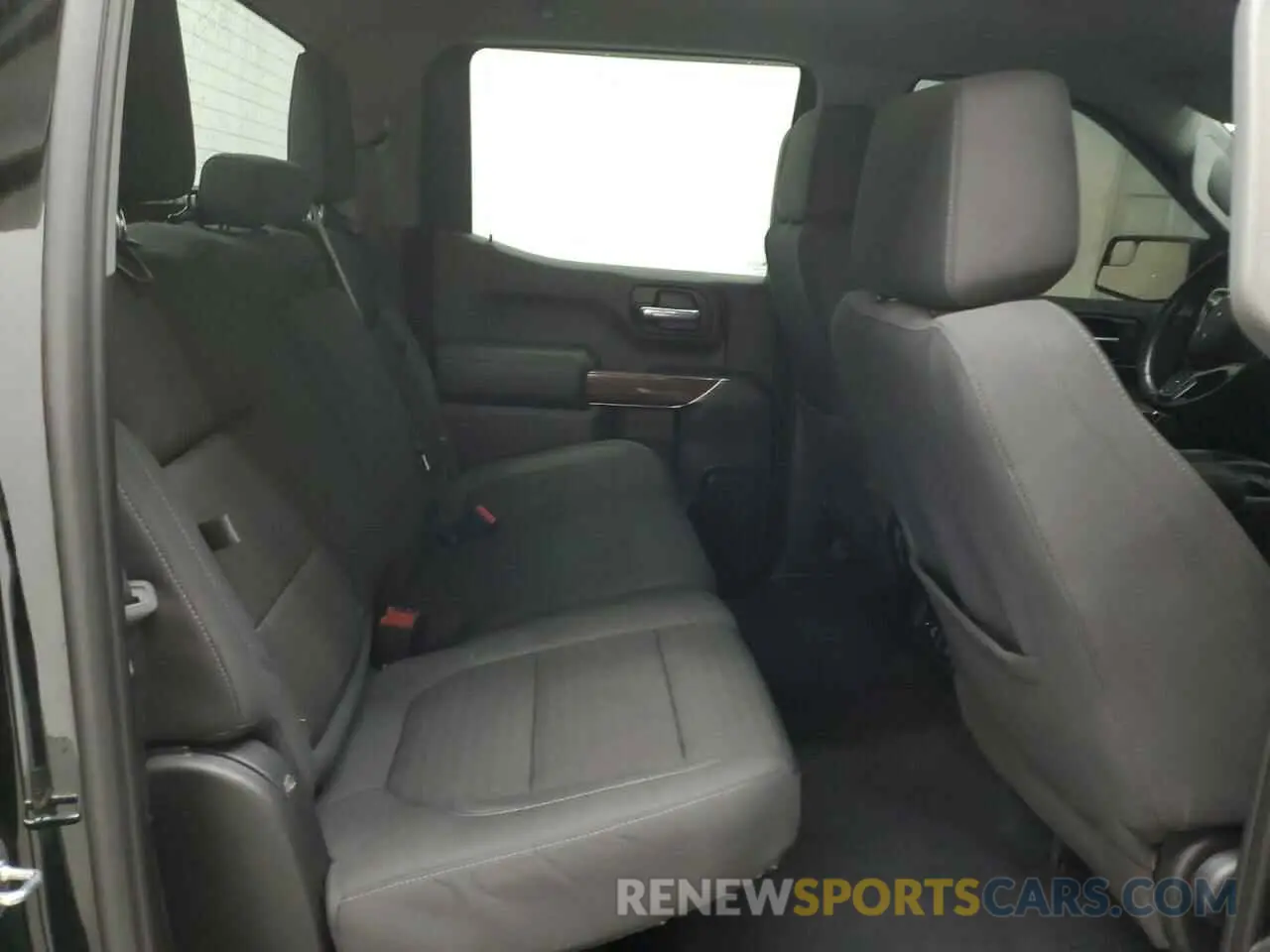 10 fotografías del automóvil dañado 3GCUYEED0LG413961 CHEVROLET SILVERADO 2020