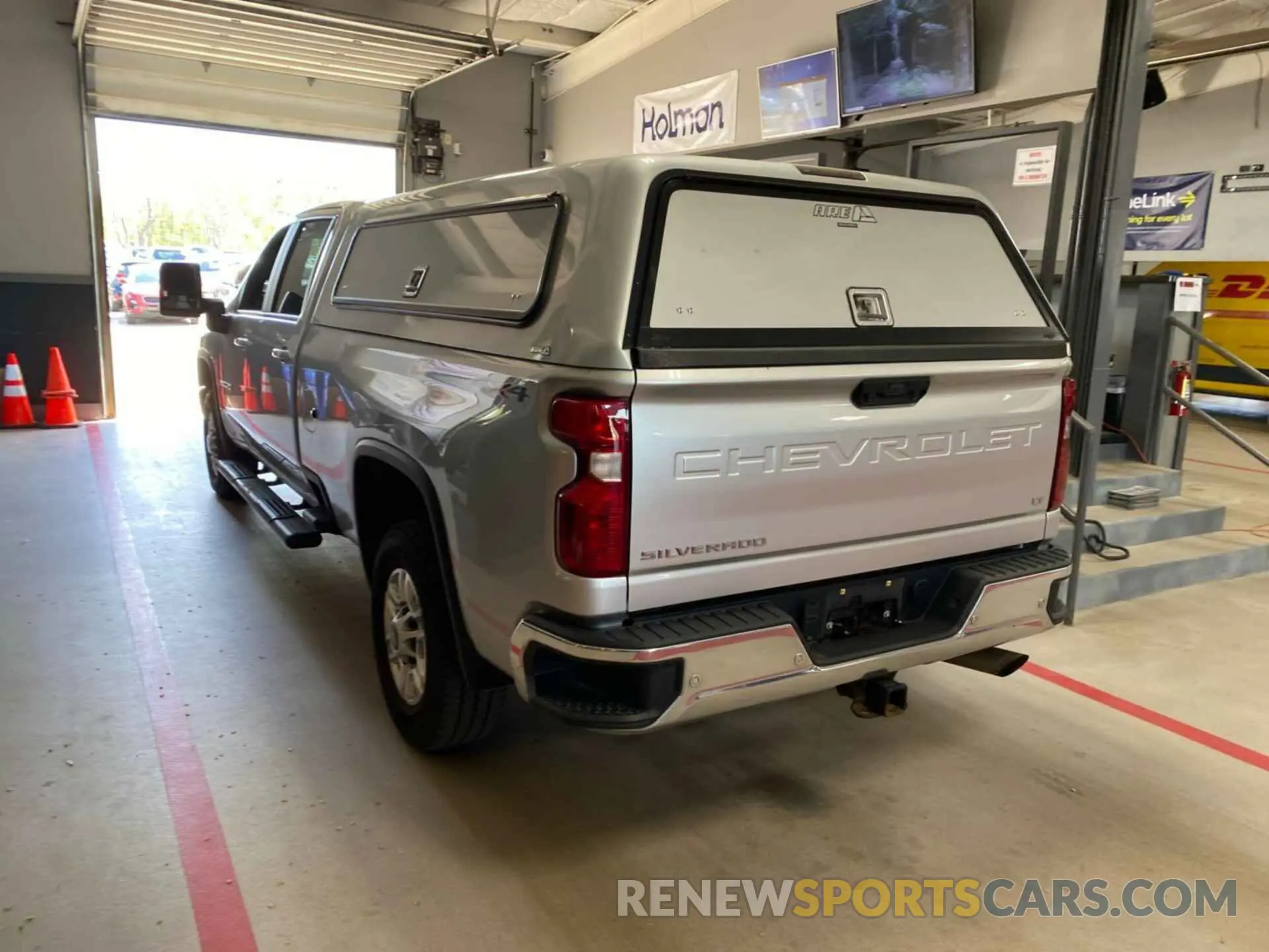 4 fotografías del automóvil dañado 1GC1YNE72MF228102 CHEVROLET SILVERADO 2021