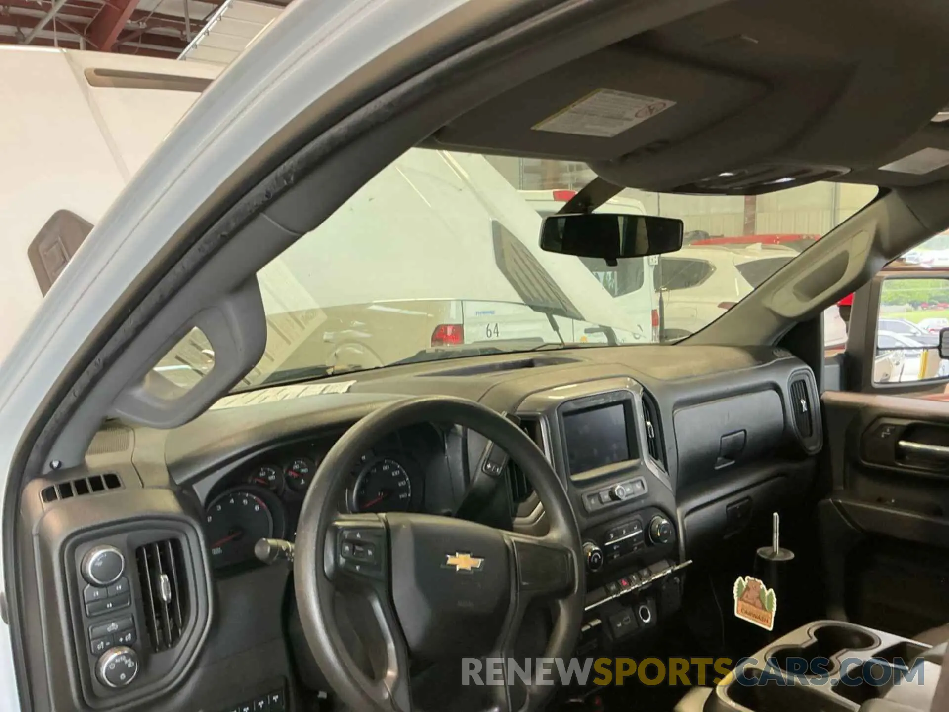 12 fotografías del automóvil dañado 1GC2YLE75MF141044 CHEVROLET SILVERADO 2021