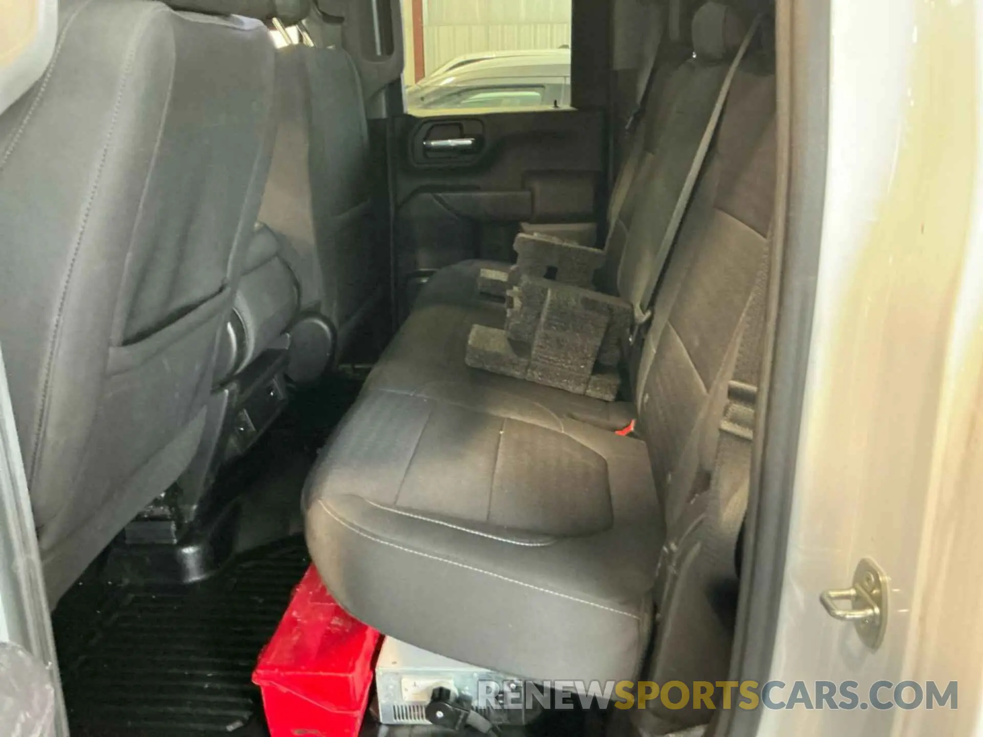 24 fotografías del automóvil dañado 1GC2YLE75MF141044 CHEVROLET SILVERADO 2021