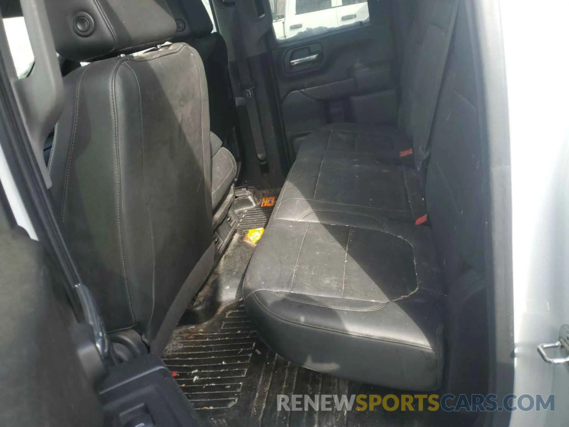 24 fotografías del automóvil dañado 1GC5YLE75MF102189 CHEVROLET SILVERADO 2021