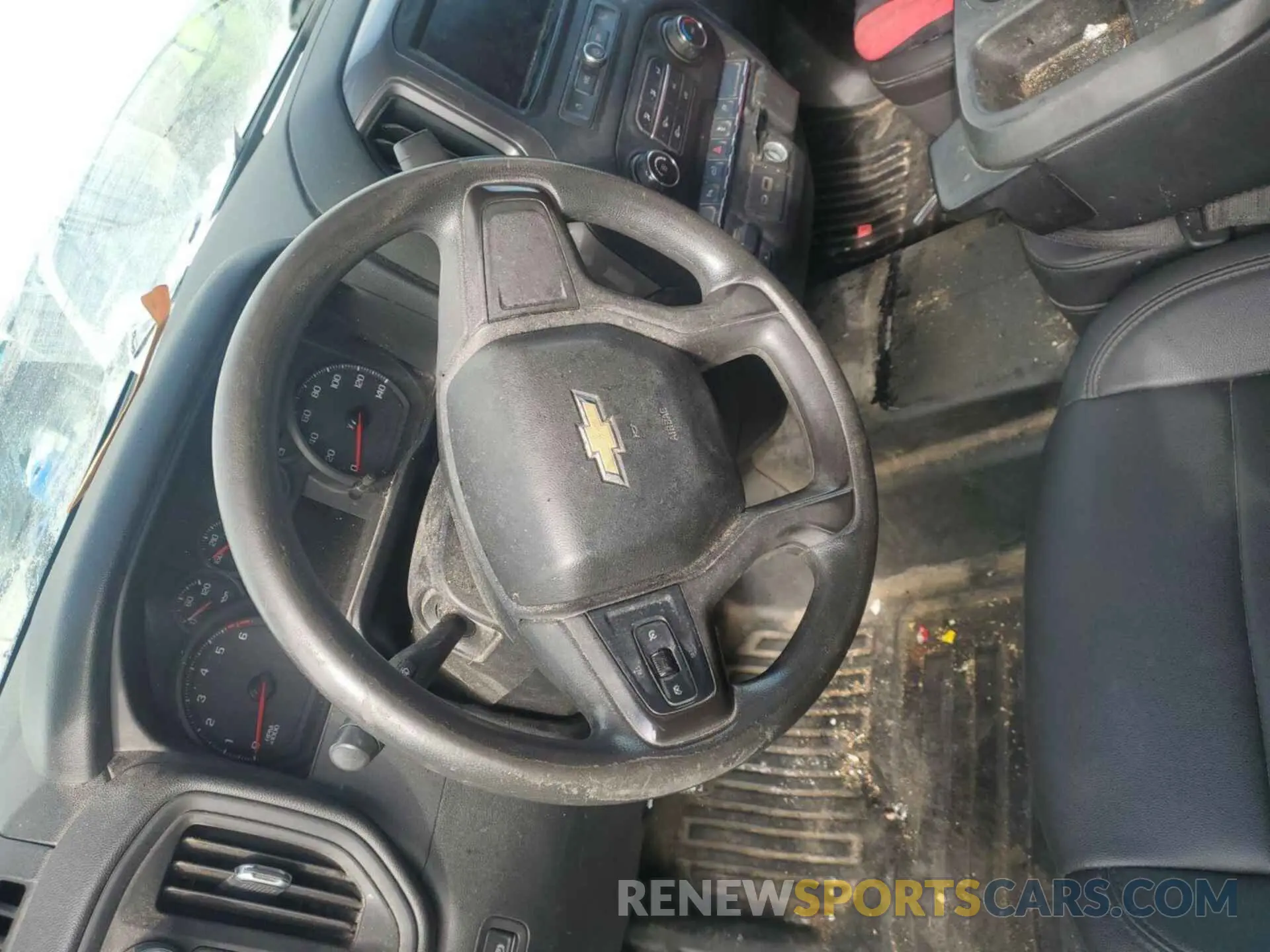 5 fotografías del automóvil dañado 1GC5YLE75MF102189 CHEVROLET SILVERADO 2021