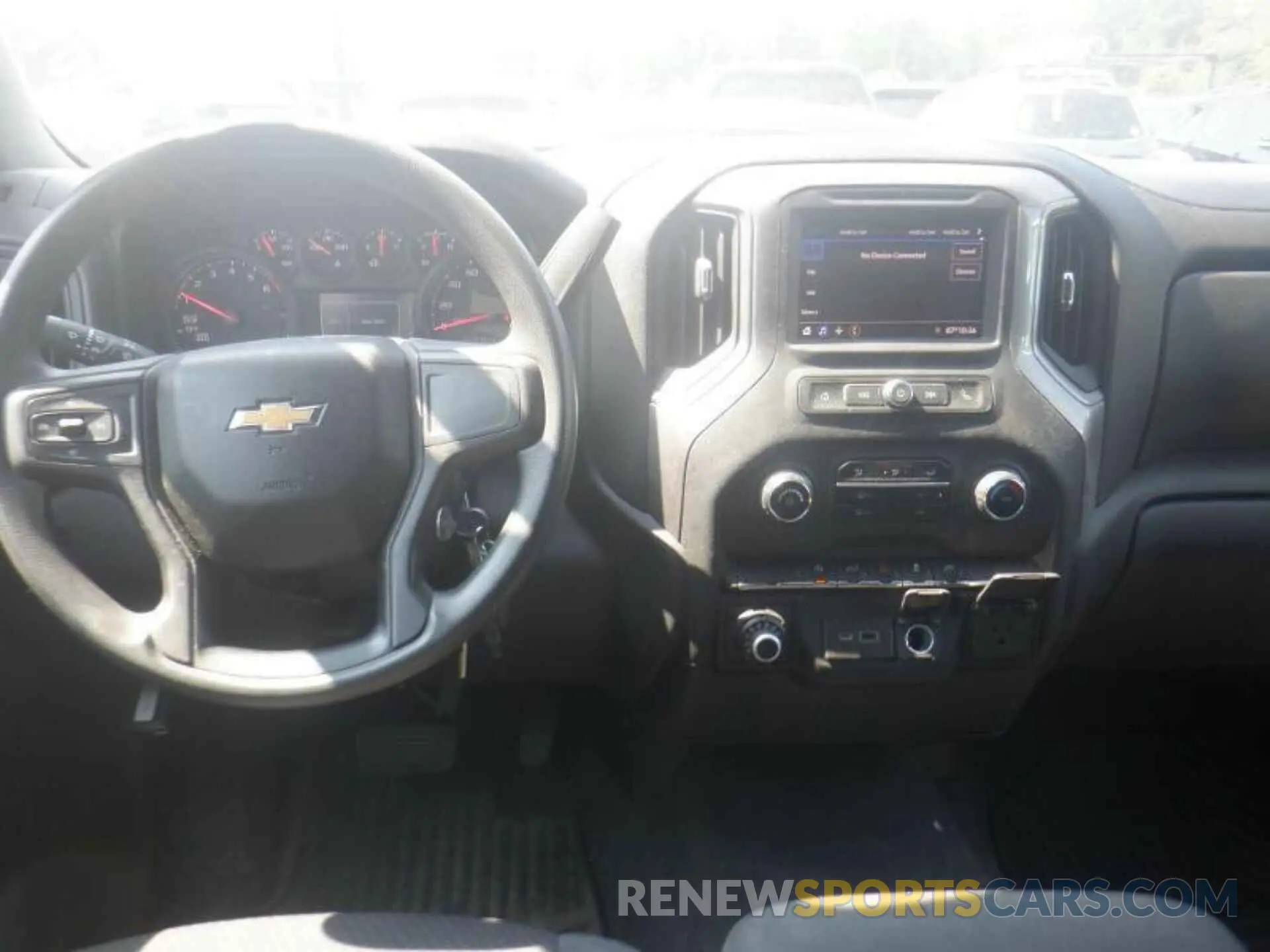11 fotografías del automóvil dañado 1GCPYBEK1MZ294183 CHEVROLET SILVERADO 2021
