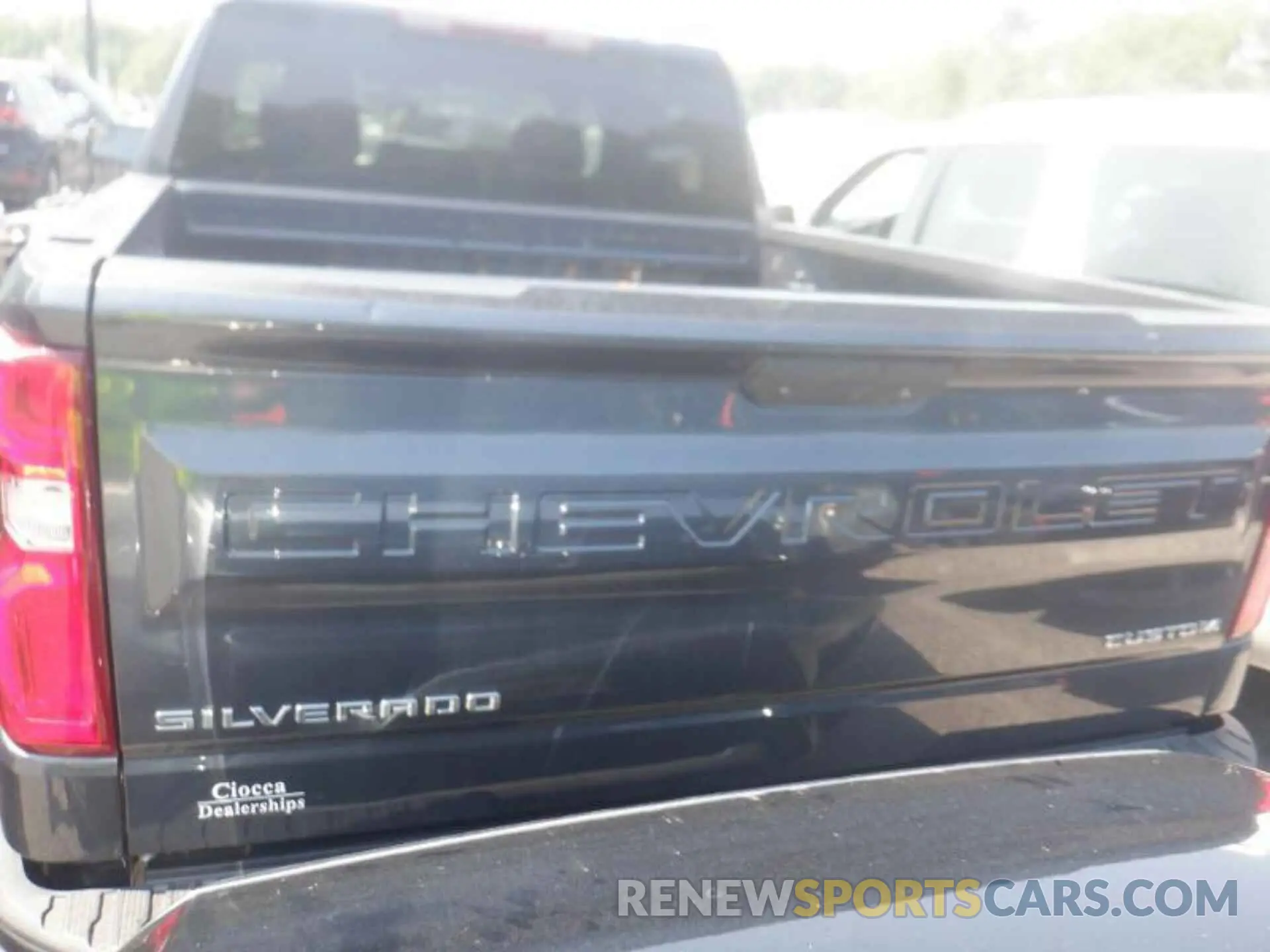 2 fotografías del automóvil dañado 1GCPYBEK1MZ294183 CHEVROLET SILVERADO 2021