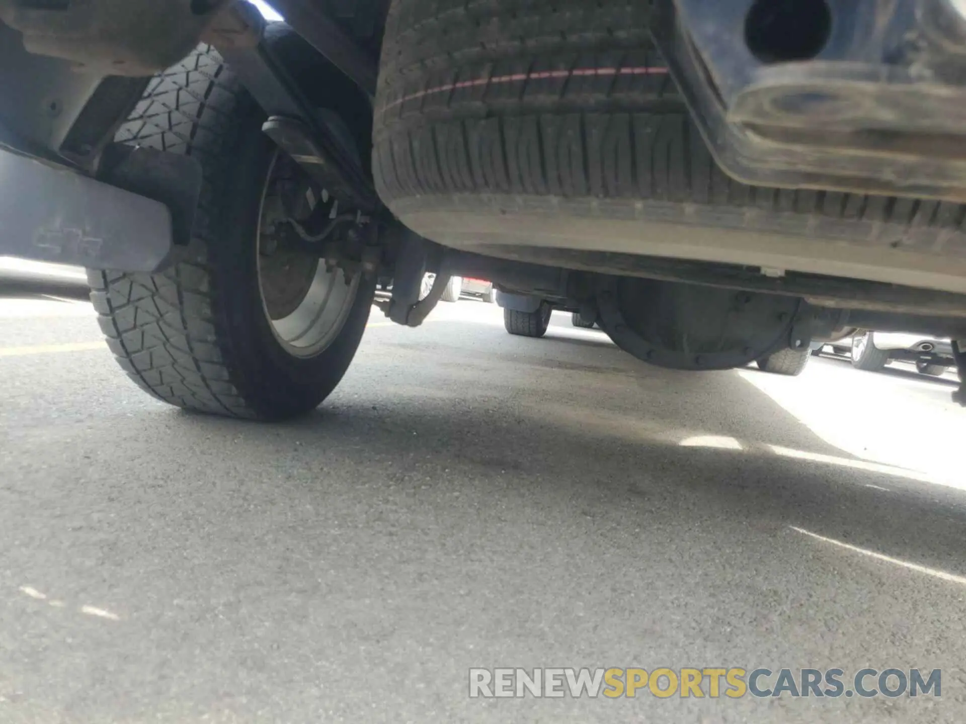 19 fotografías del automóvil dañado 1GCUYDED9MZ101777 CHEVROLET SILVERADO 2021
