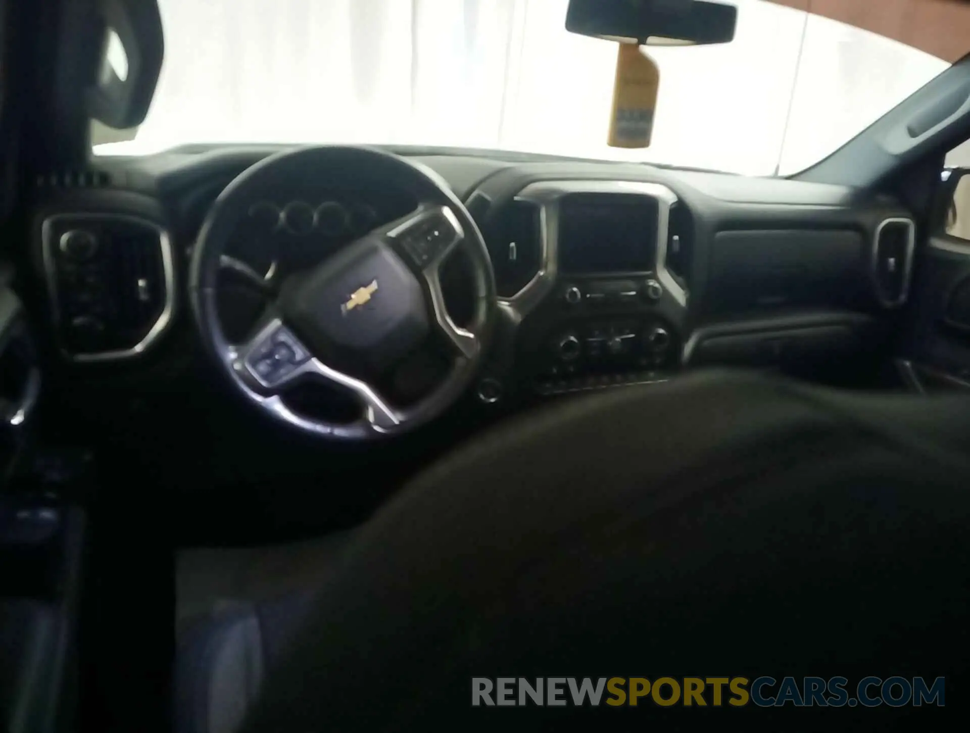 21 fotografías del automóvil dañado 1GCUYDED9MZ101777 CHEVROLET SILVERADO 2021