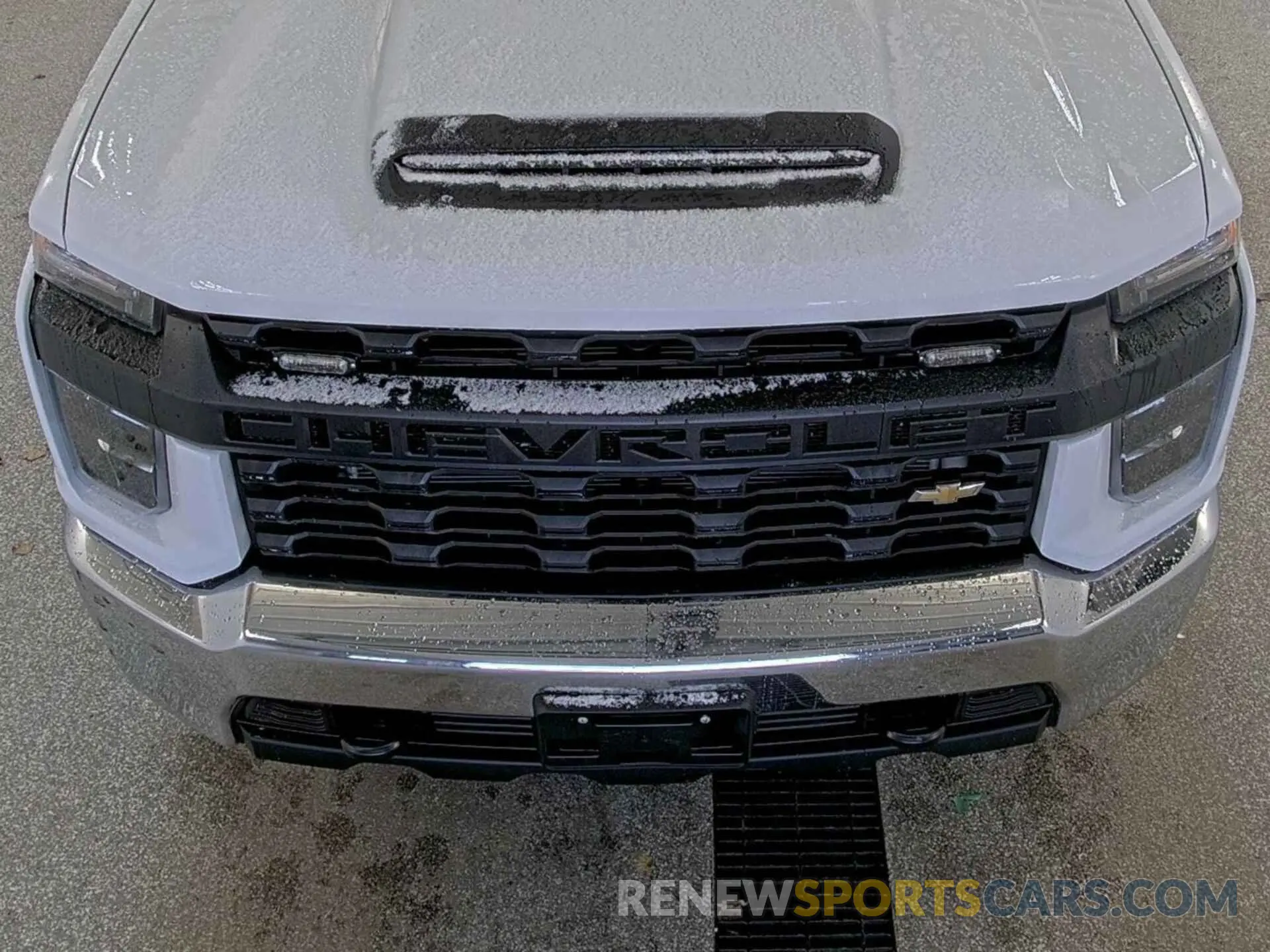 18 fotografías del automóvil dañado 1GC0YLE70NF339135 CHEVROLET SILVERADO 2022